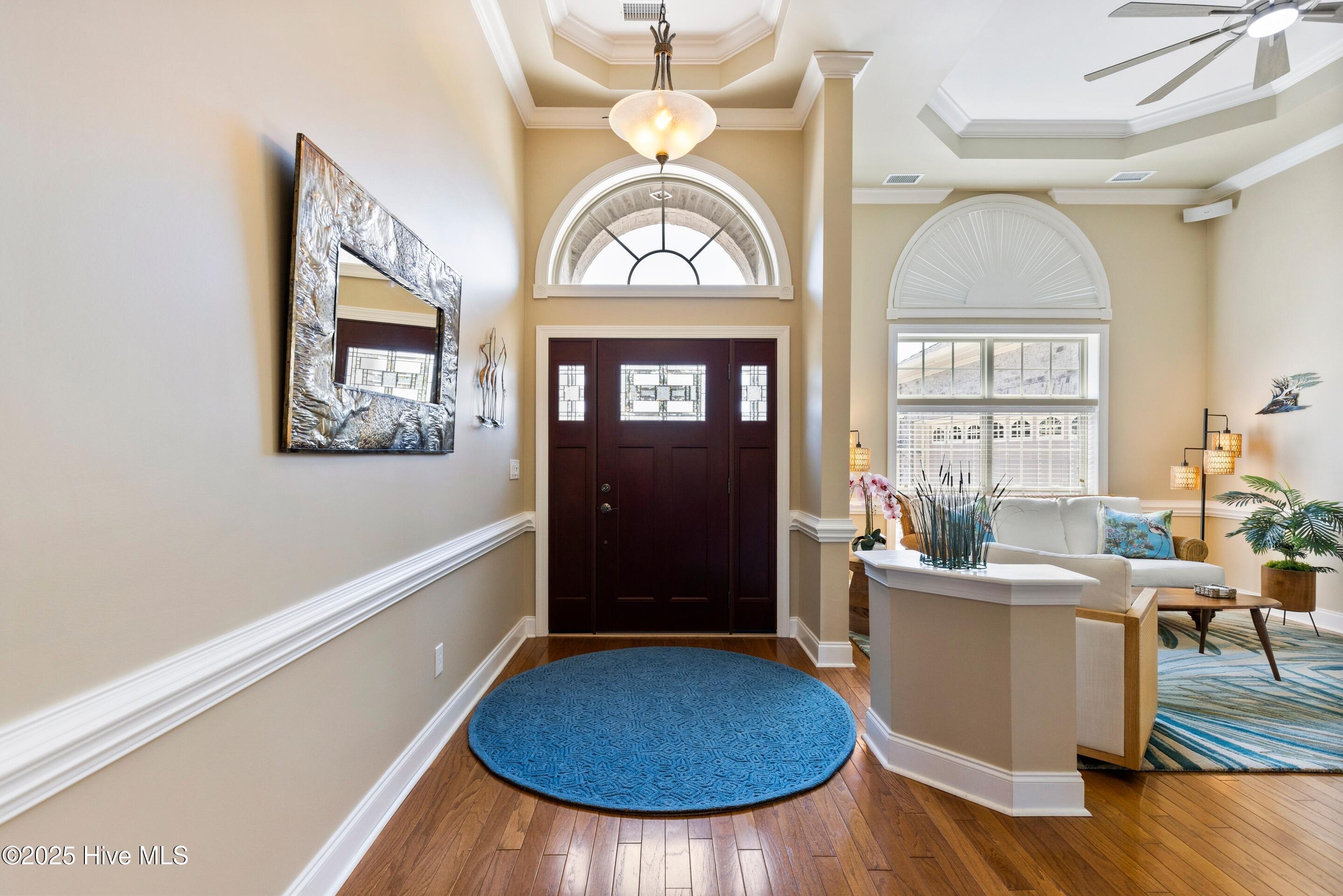 100529602 | Photo 19