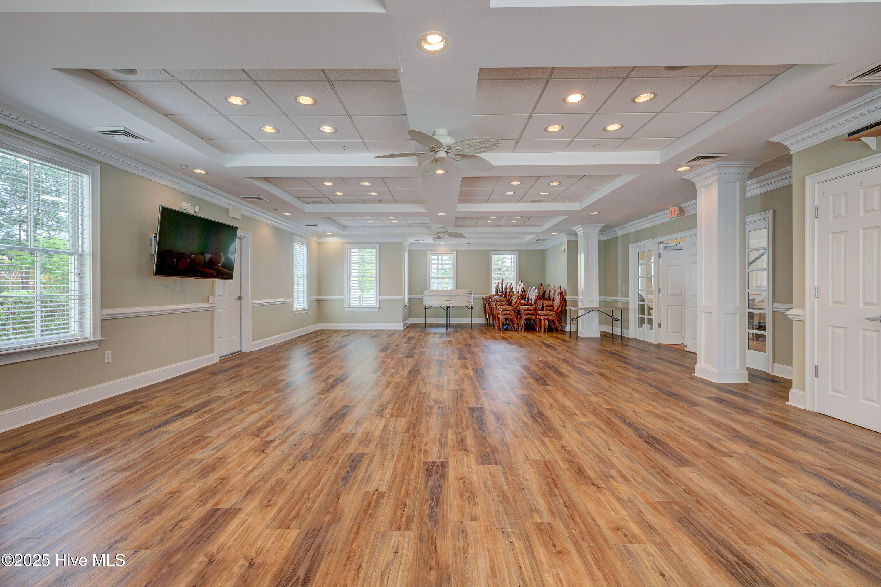 100547497 | Photo 26