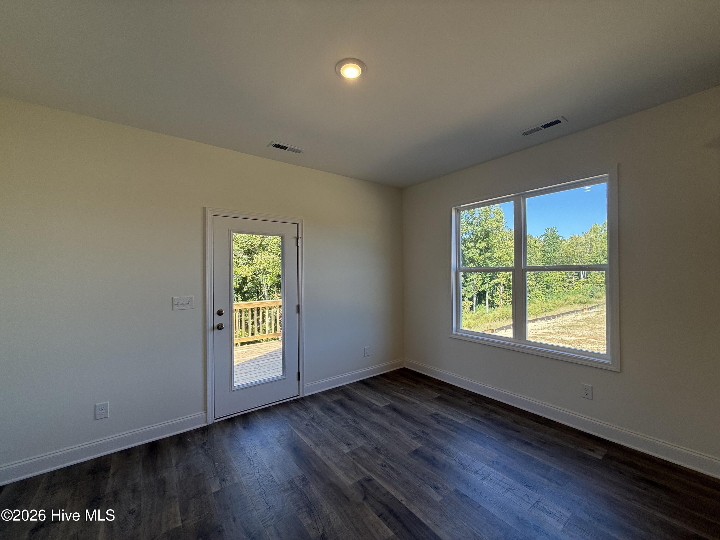 Photo 4 of Single family home for sale at 129 Cinnabar St, Clayton, NC 27520 | MLS# 100564533 | Listing updated on 2026-10-08