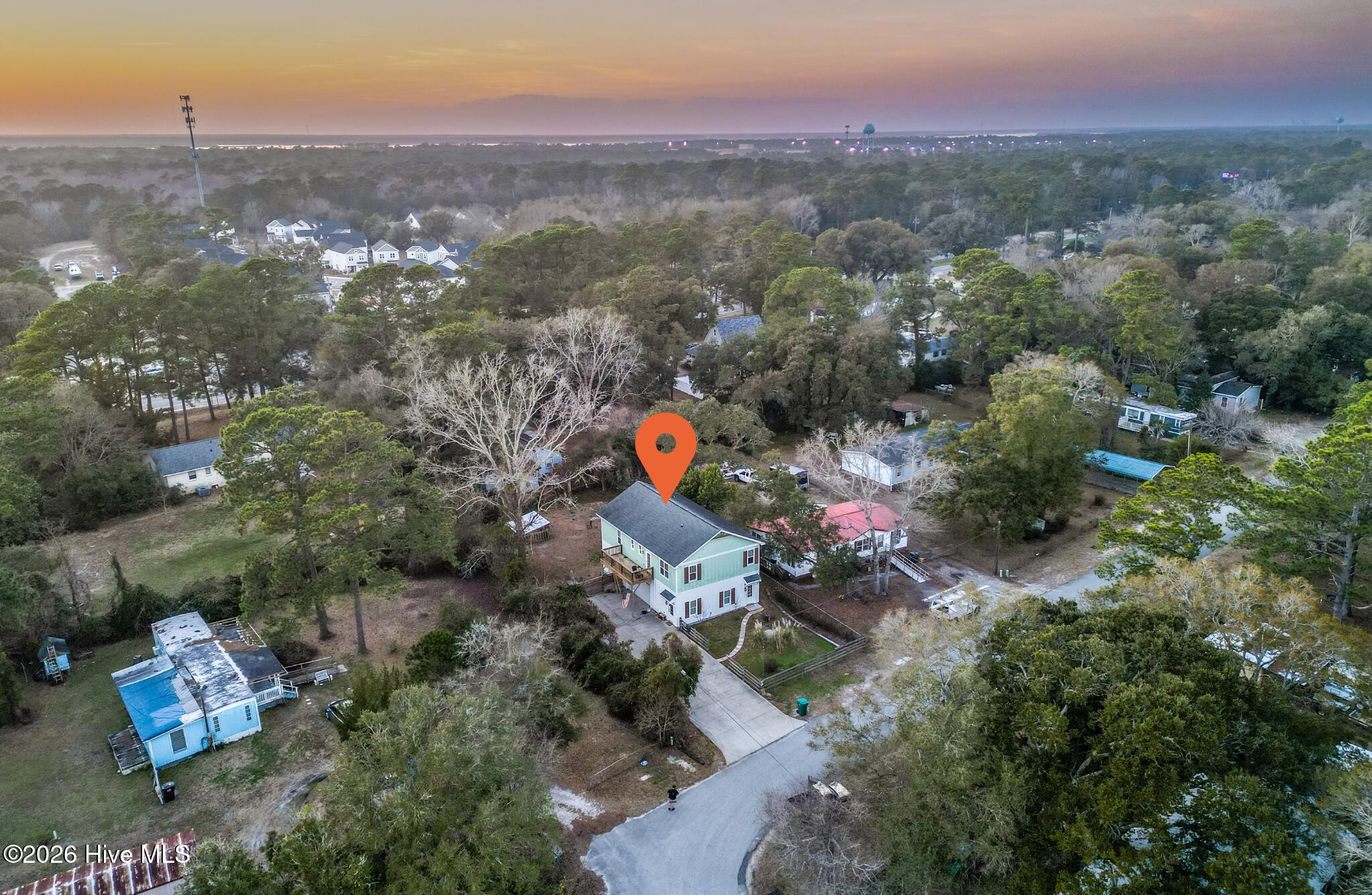 100559226 | Photo 30