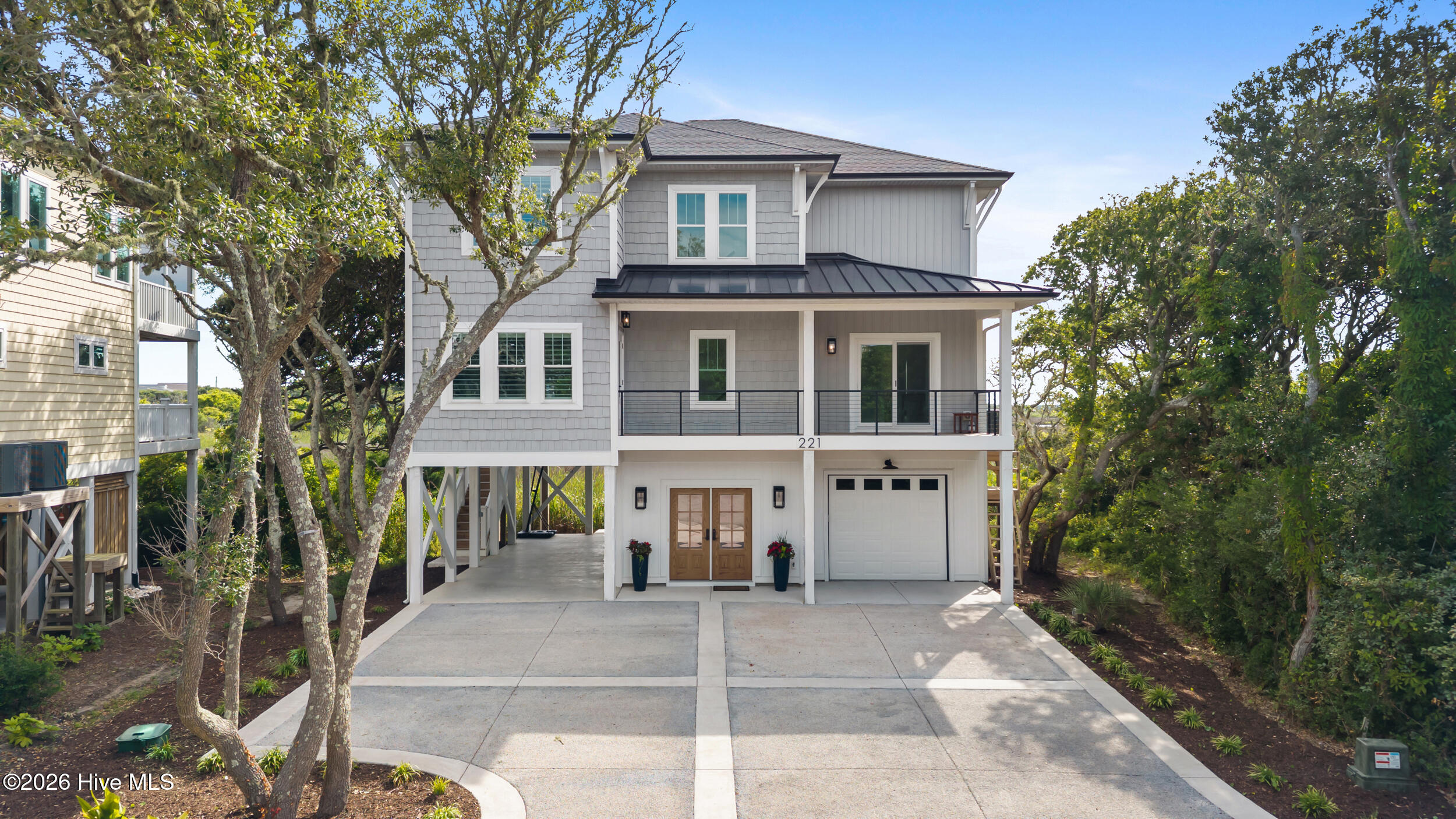 221 Porto Vista Drive,North Topsail Beach