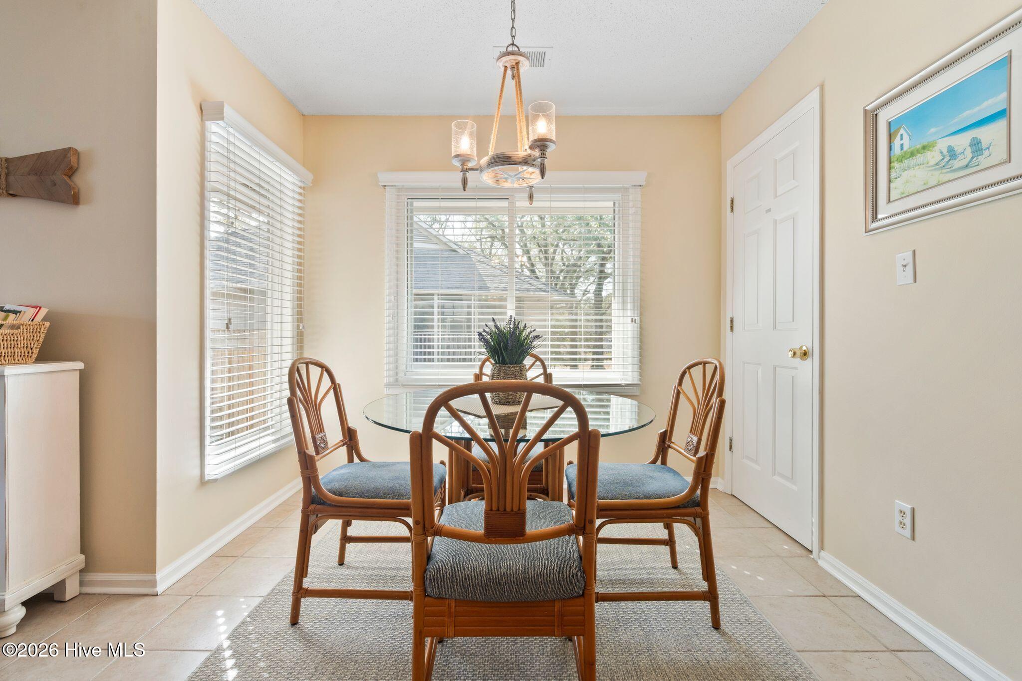 100552721 | Photo 34