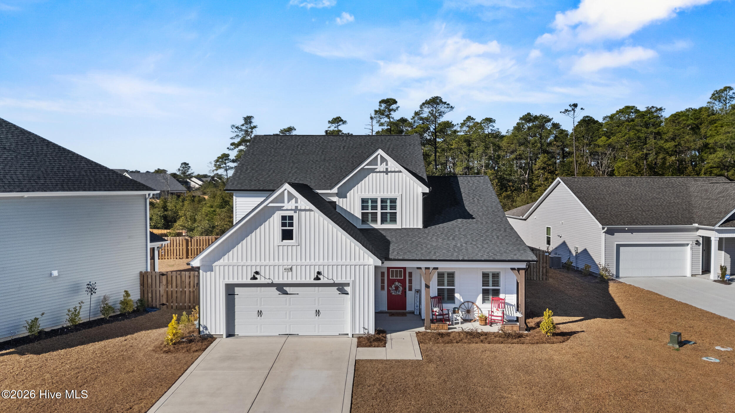 100548050 | Photo 44