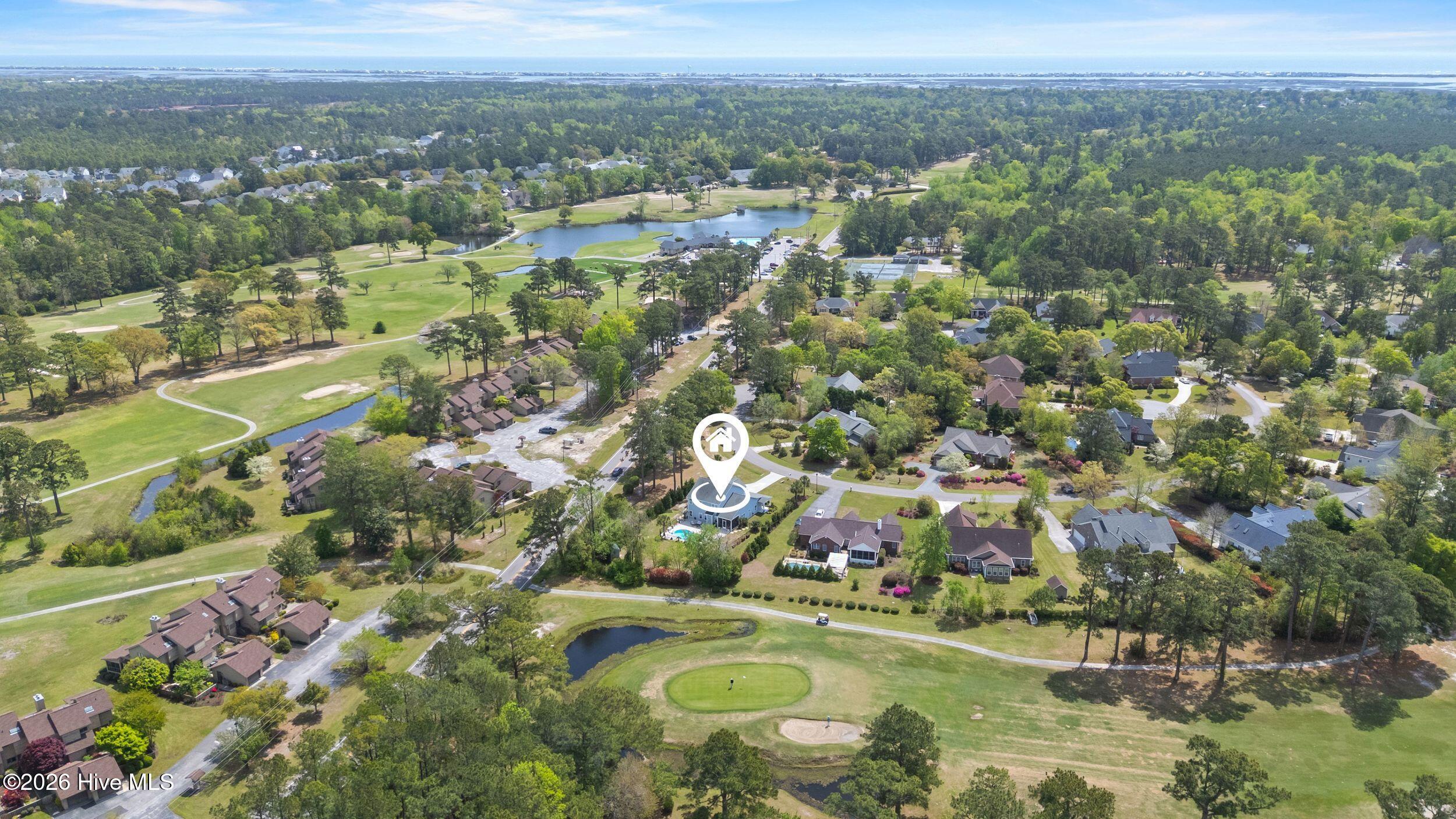 100565893 | Photo 52