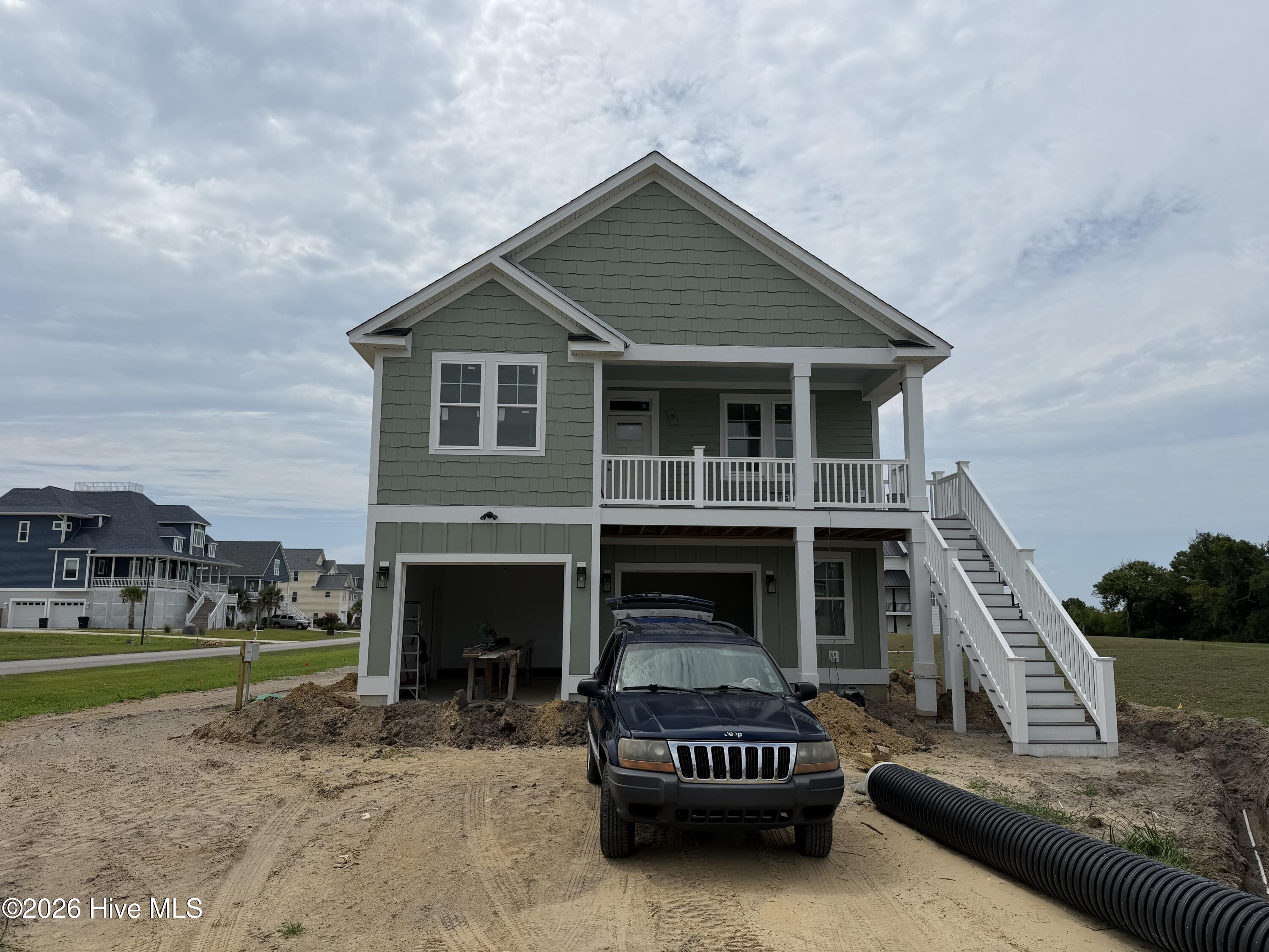 101 Wave Court,Newport