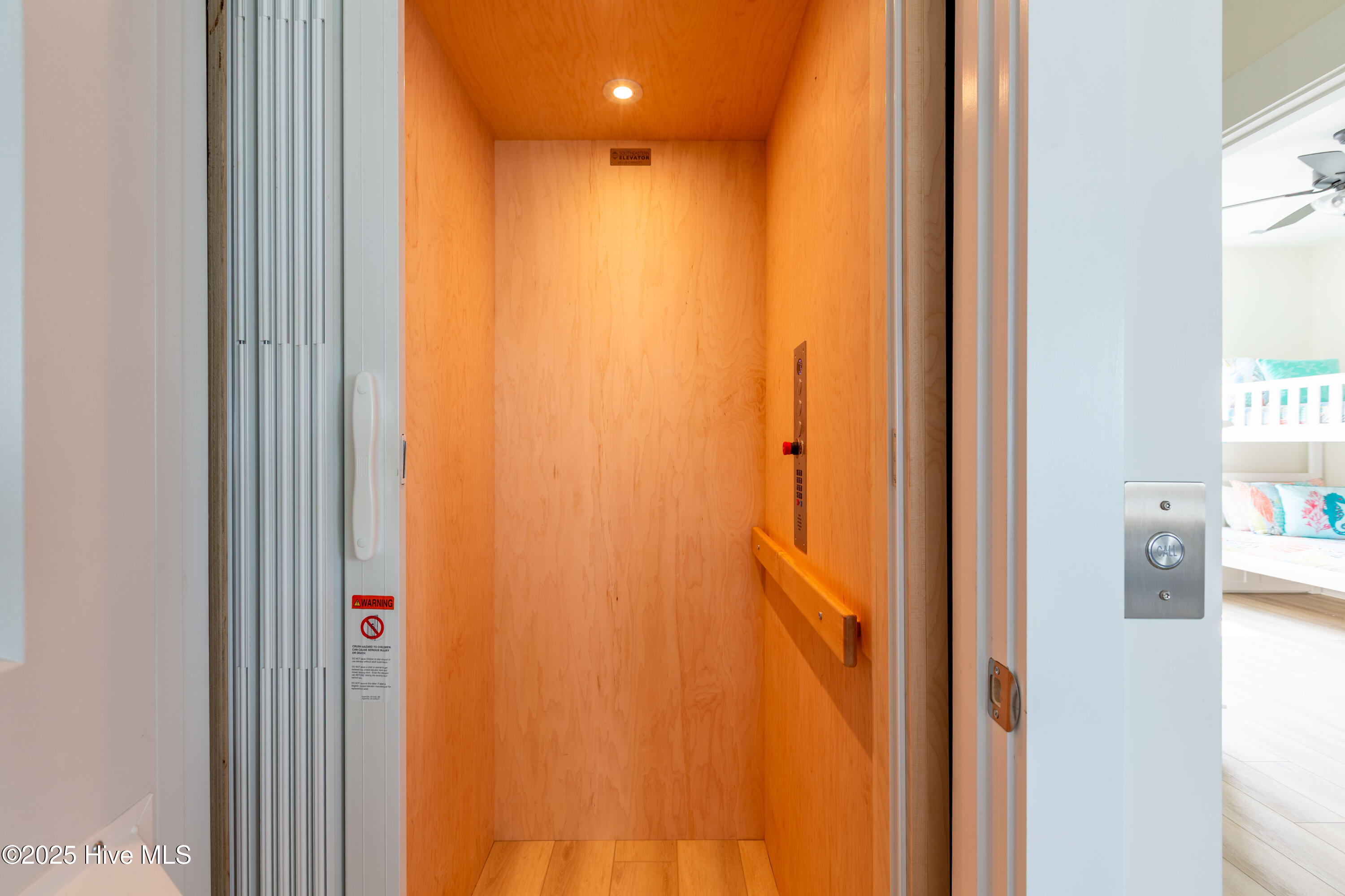 100545924 | Photo 22