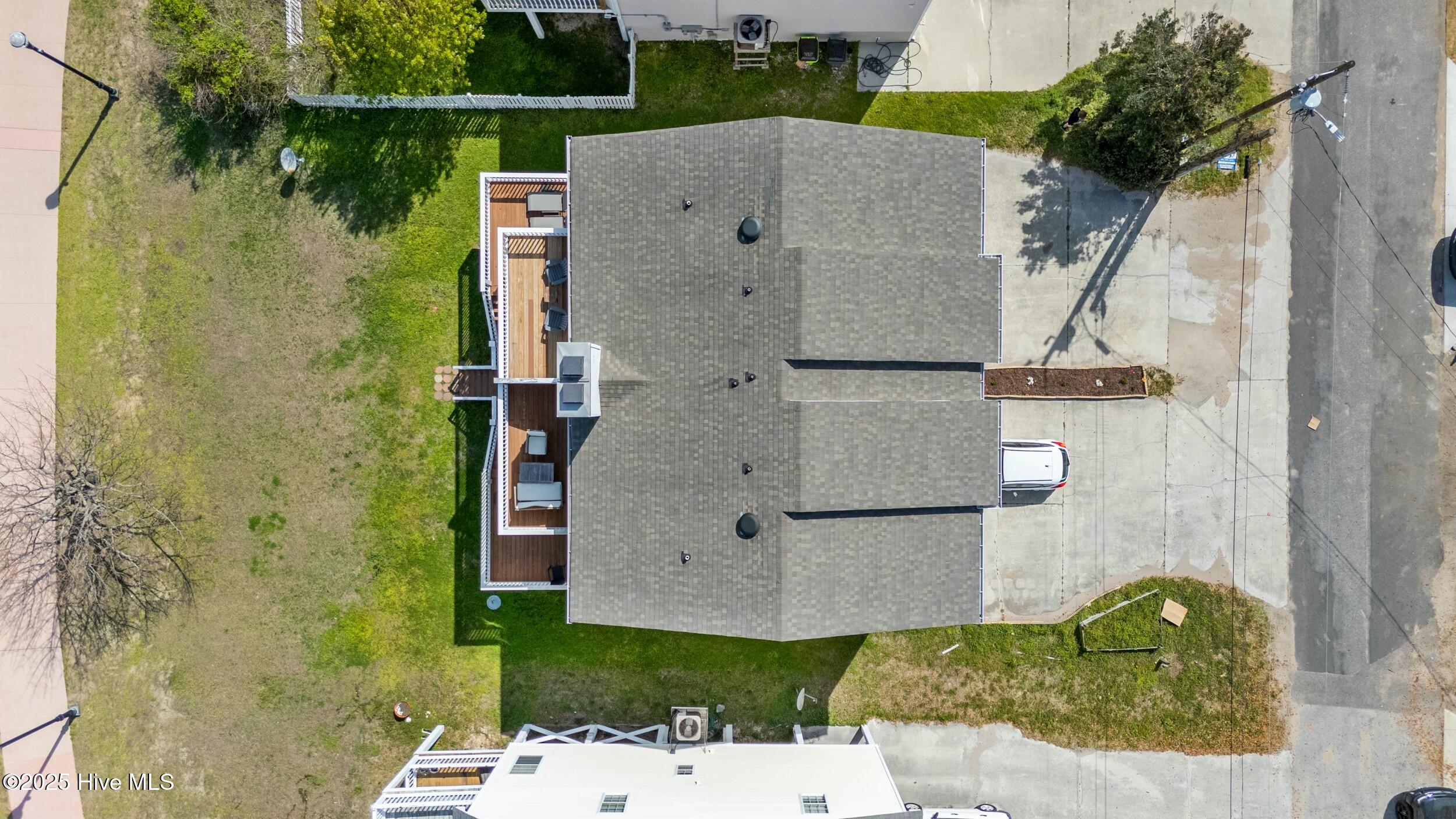 100552932 | Photo 39