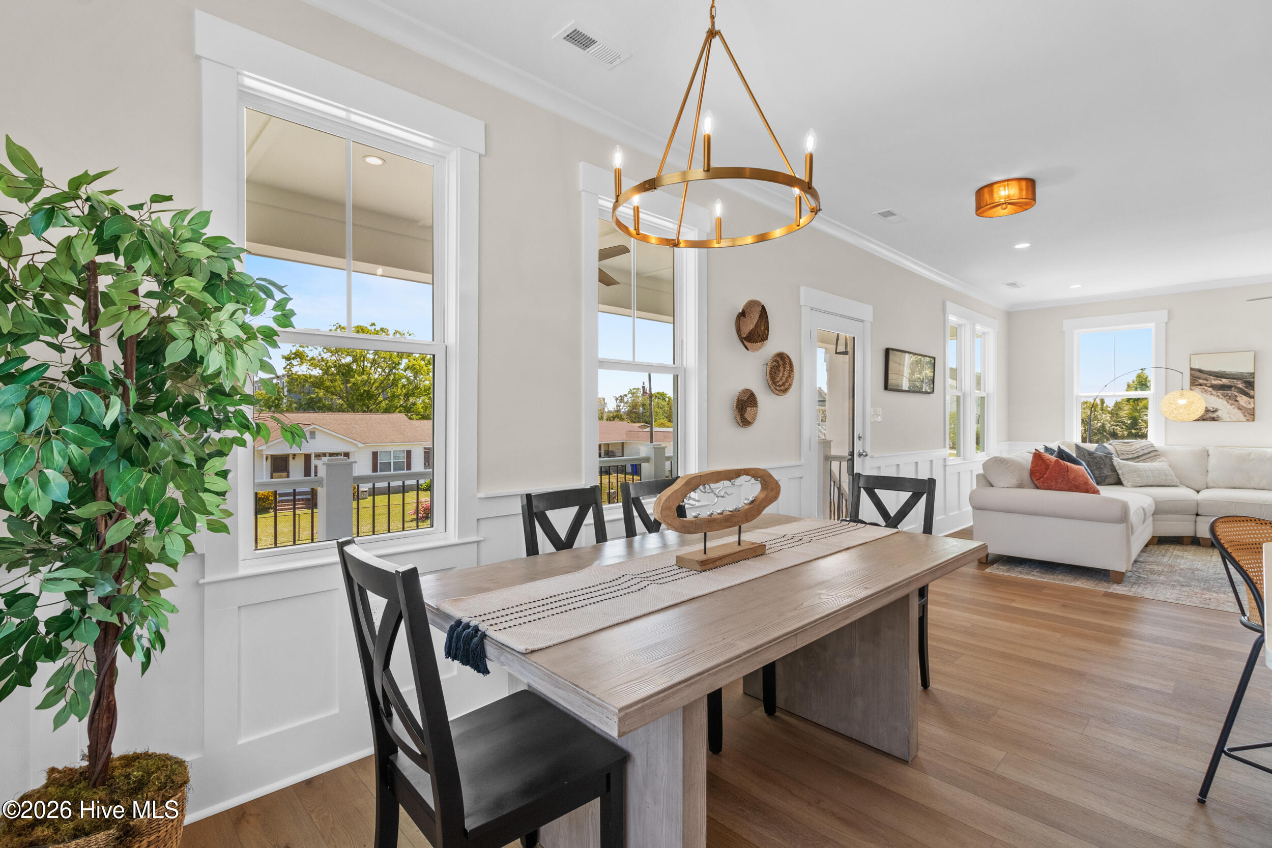 100547771 | Photo 15