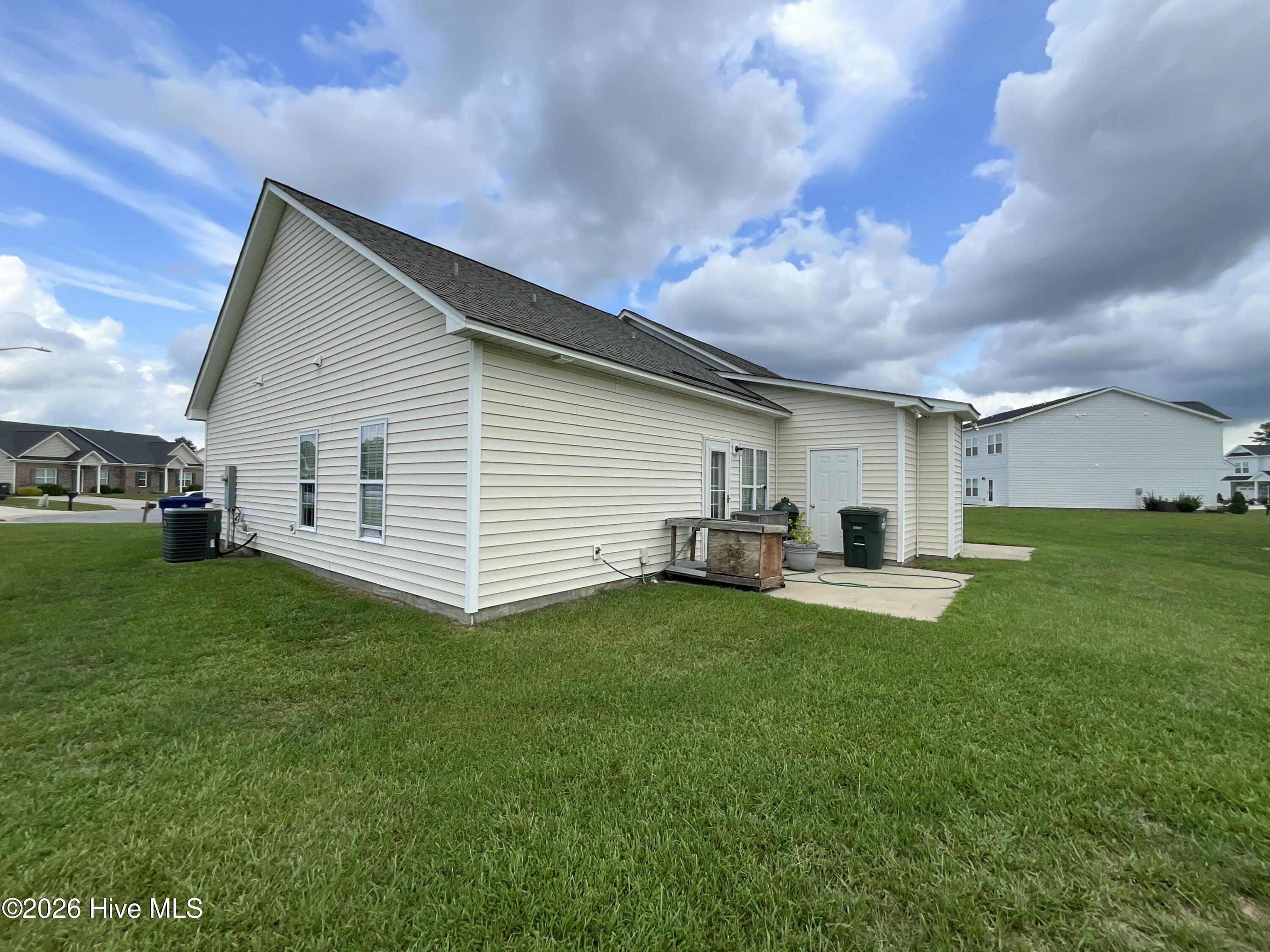 Exterior photo of 2221 Remington Court B, Greenville, NC 27834. MLS: 100593577