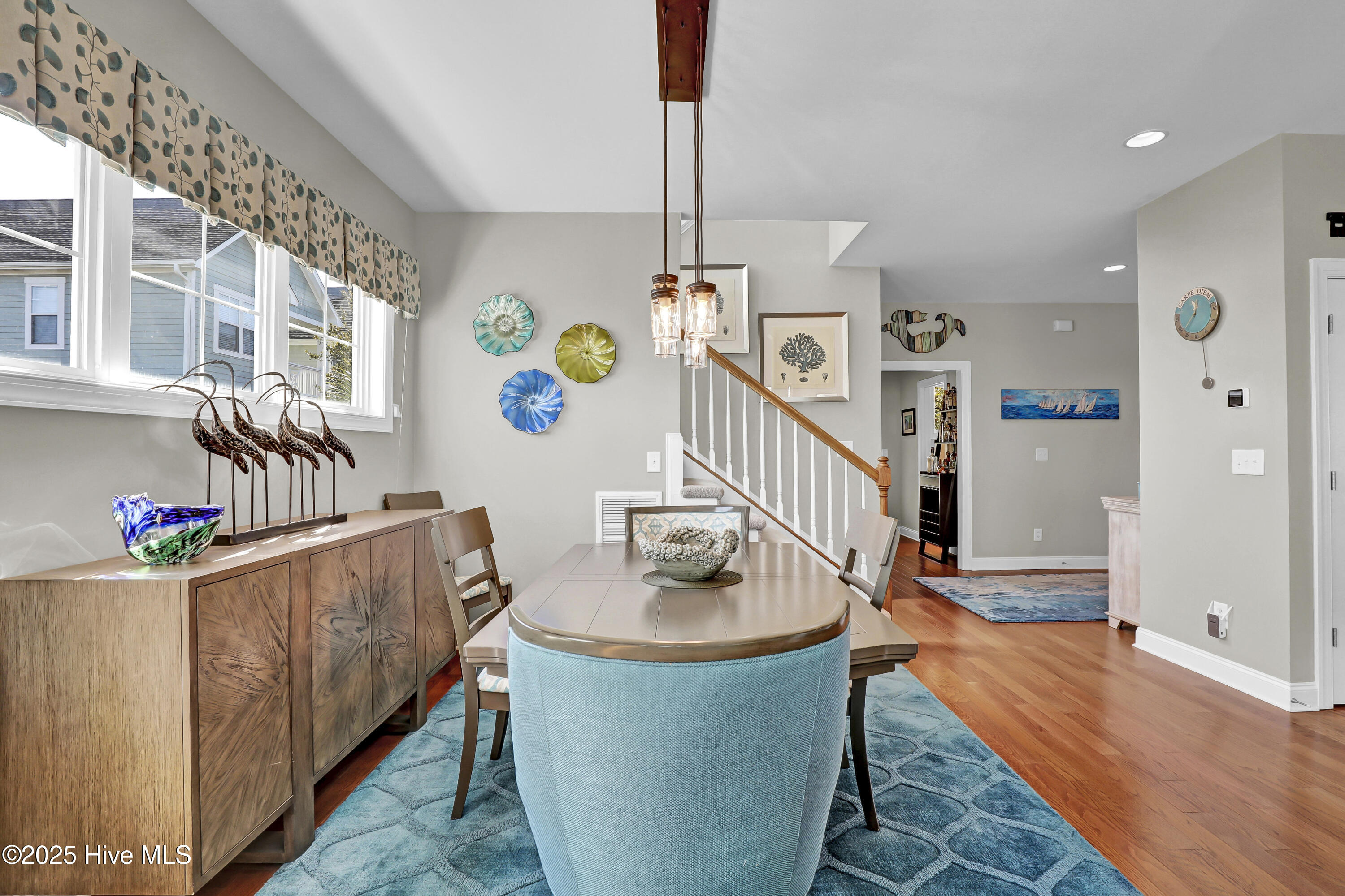 100529954 | Photo 14