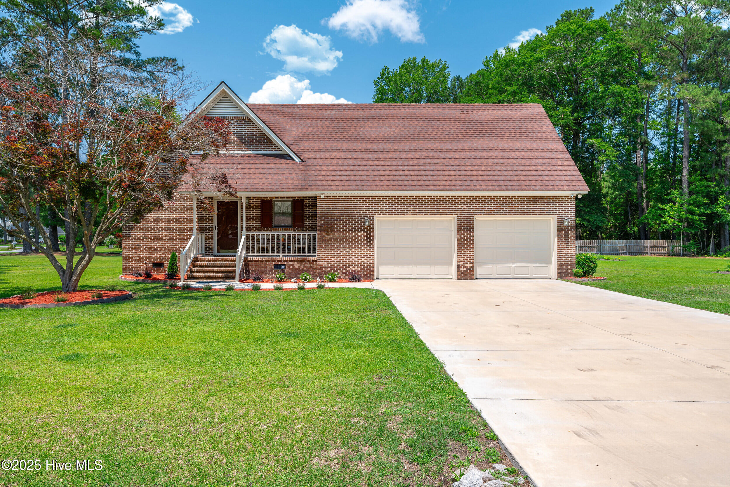 601shelleydr-exterior-3