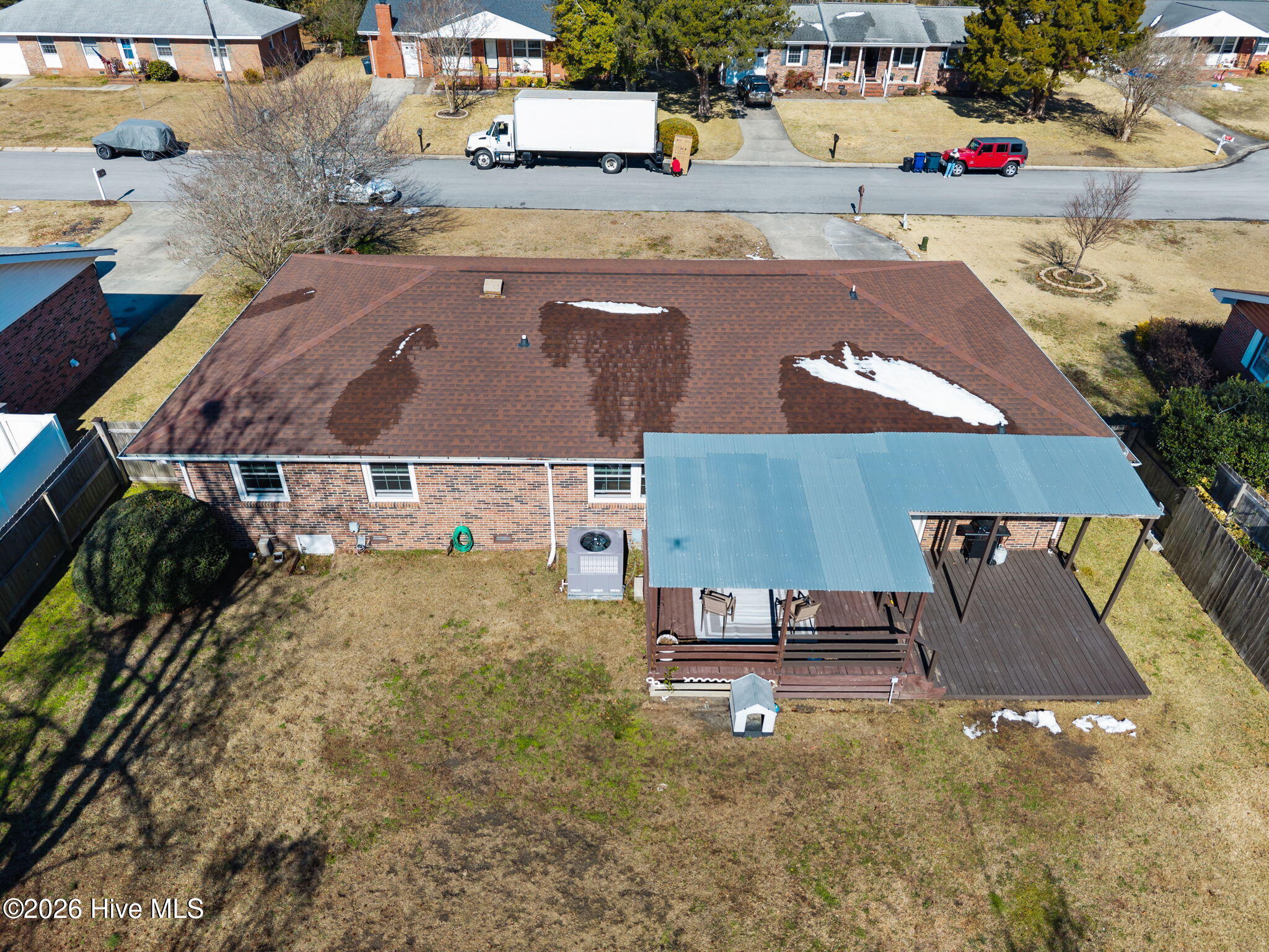 100553849 | Photo 39