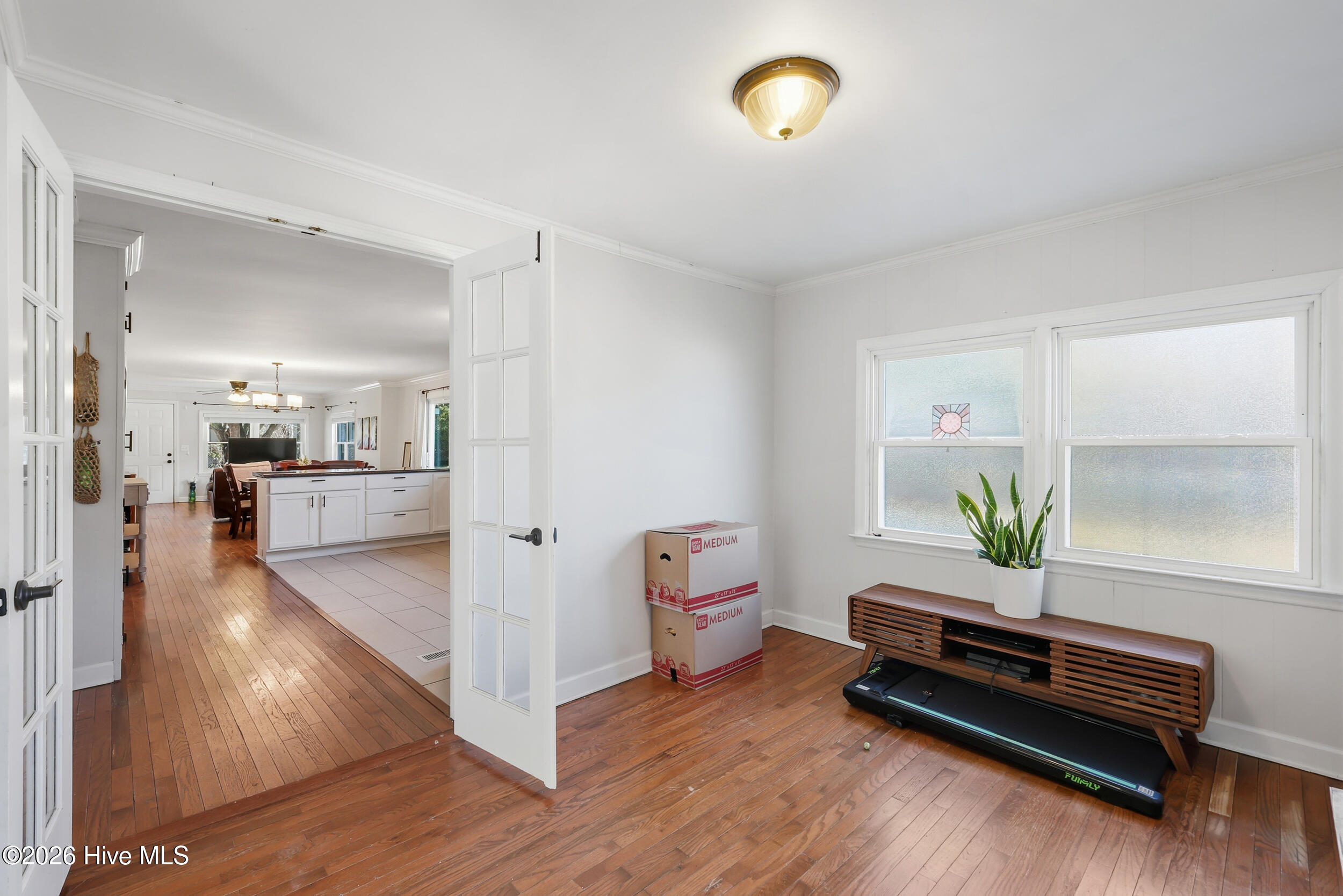 100551685 | Photo 16