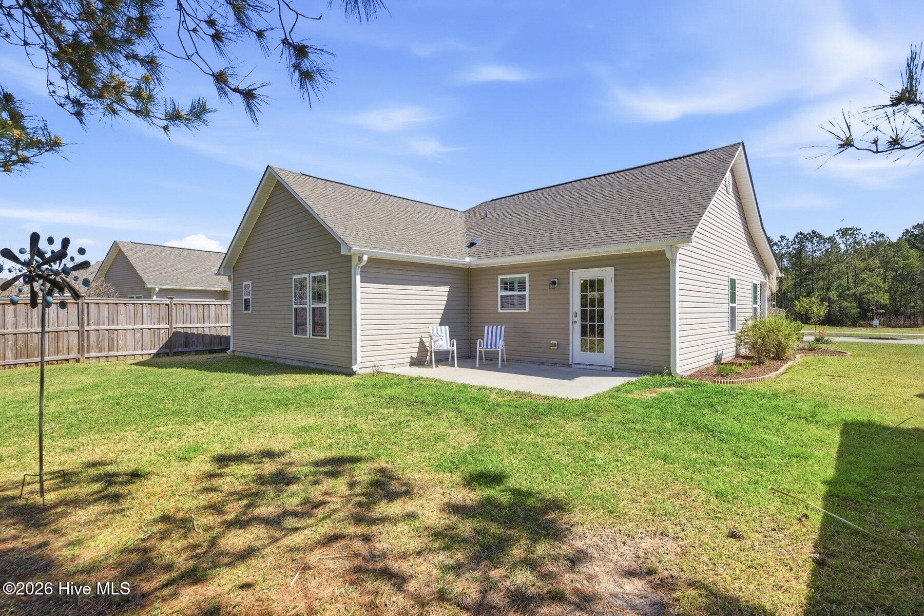 100563197 | Photo 26