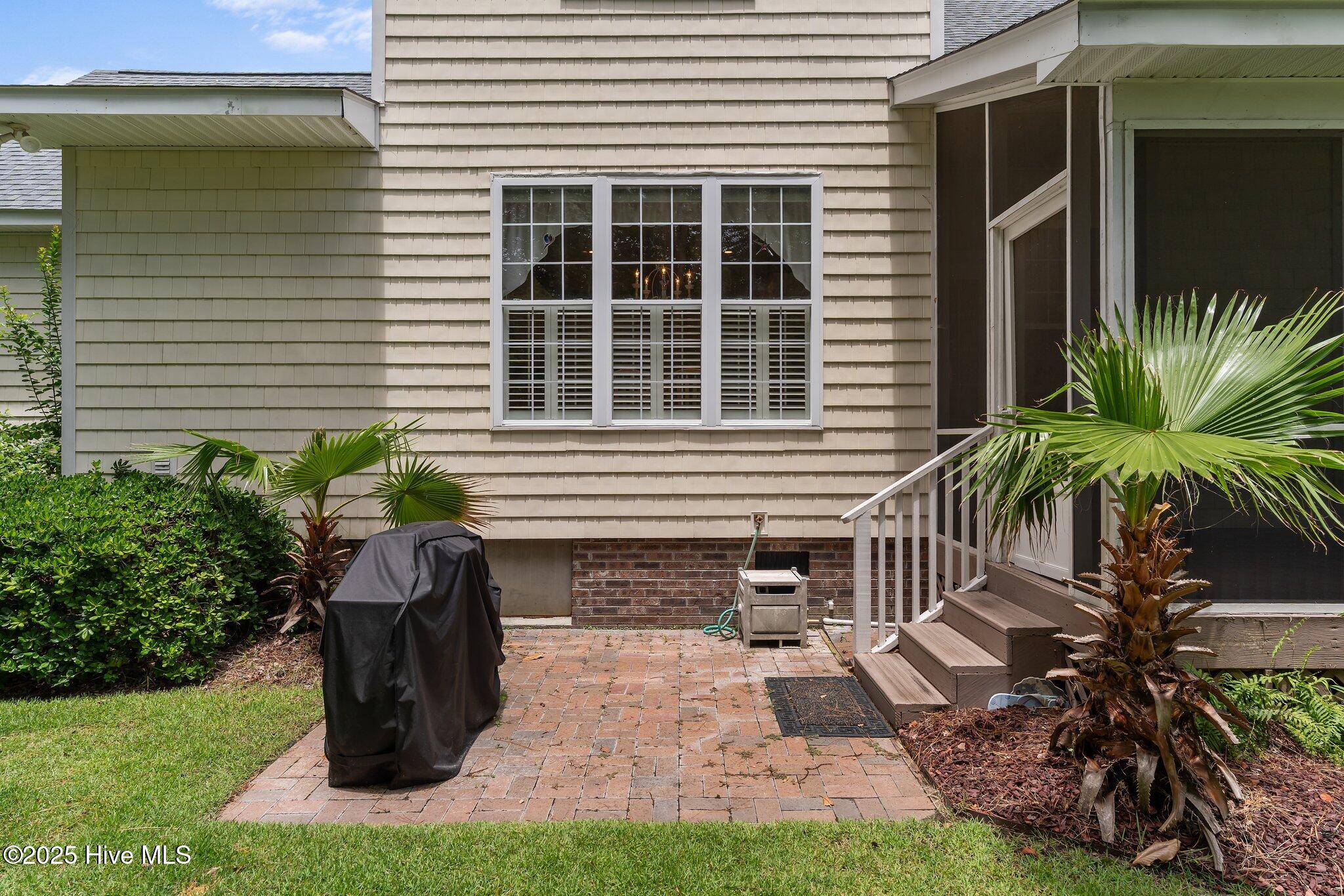 100521763 | Photo 39