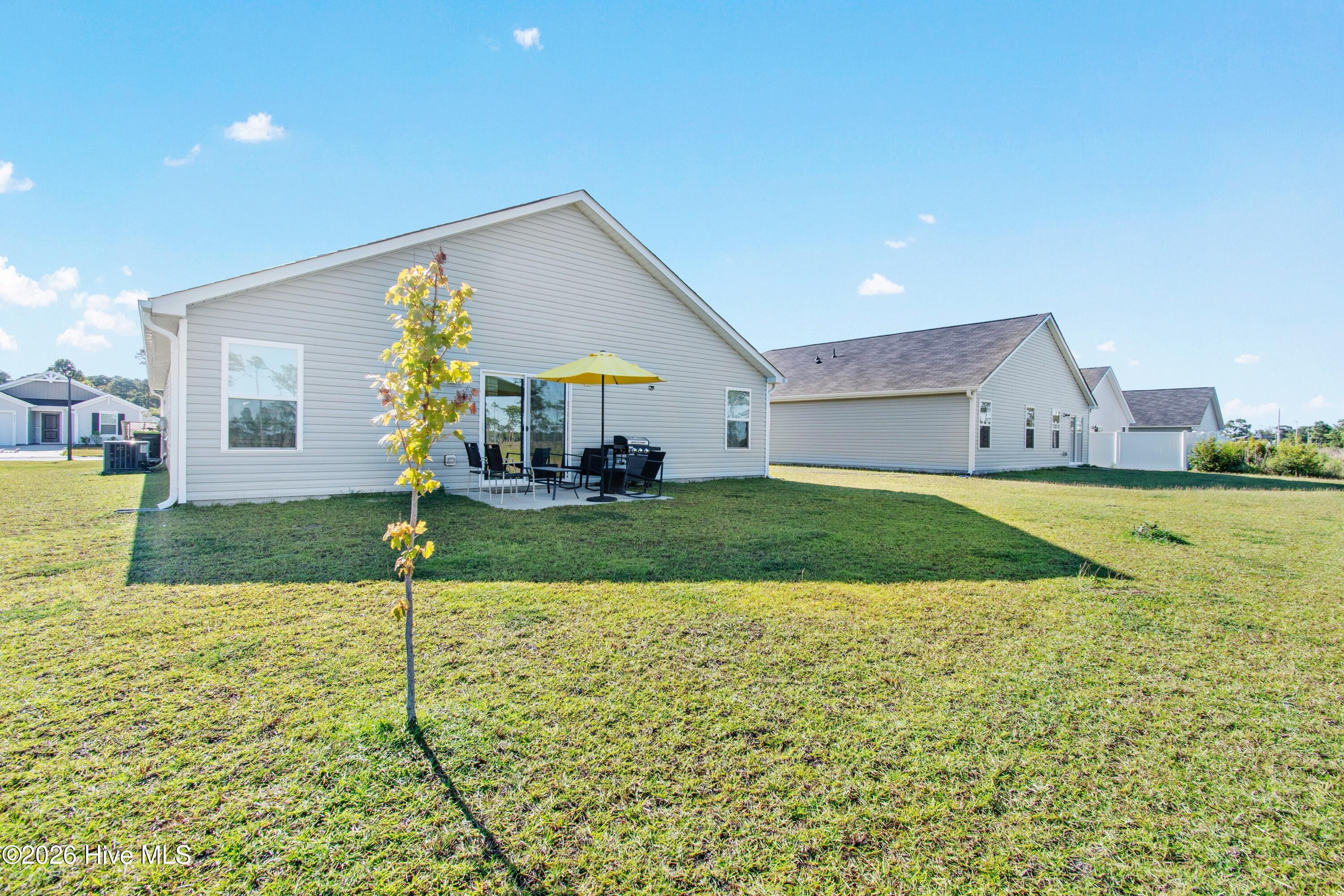 4928 Abbington Oaks Way SE, Southport, NC 28461 Listing Photo  20