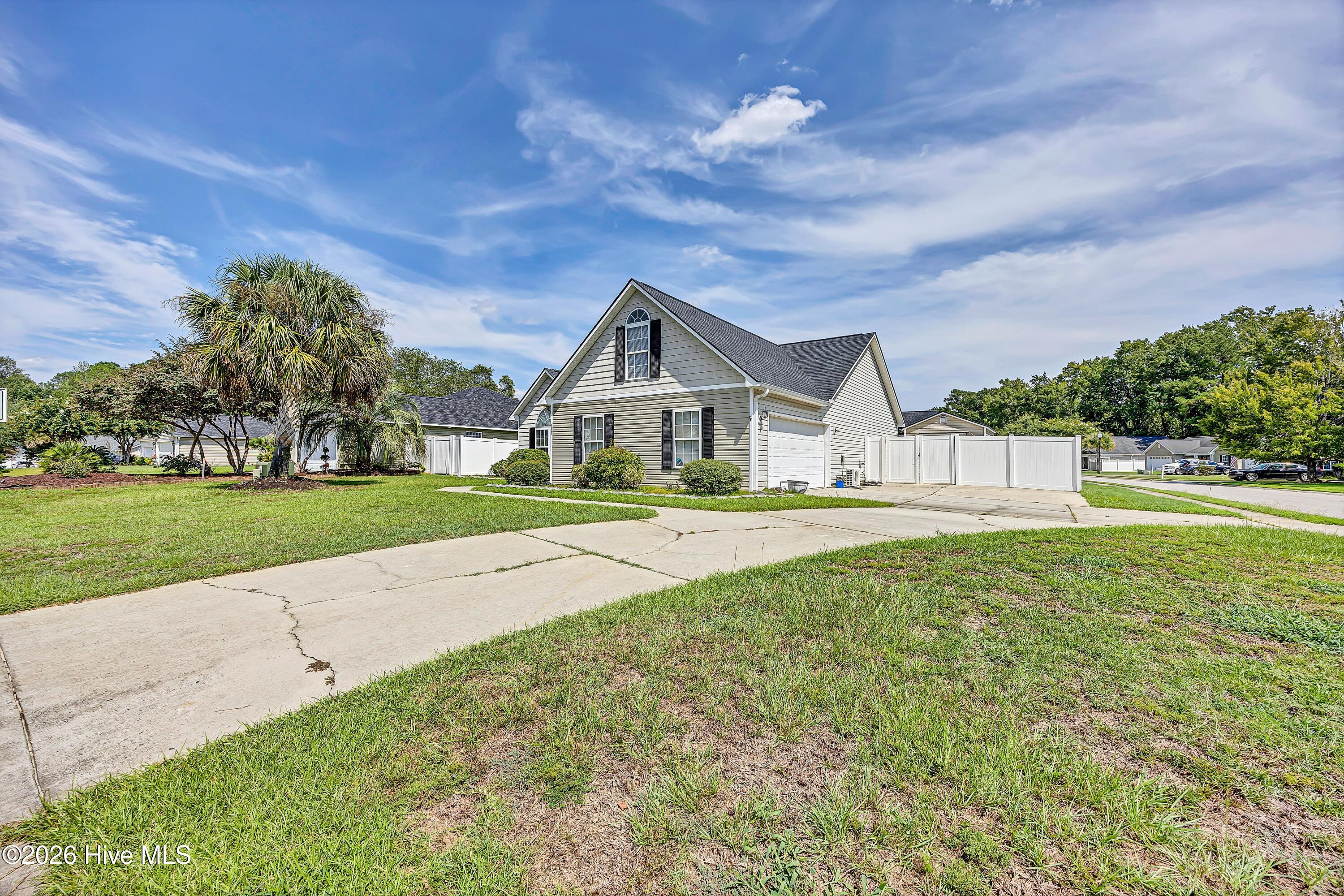 Photo 3 of Single family home for sale at 512 Hyacinth Dr, Longs, SC 29568 | MLS# 100600072 | Listing updated on 2026-09-01