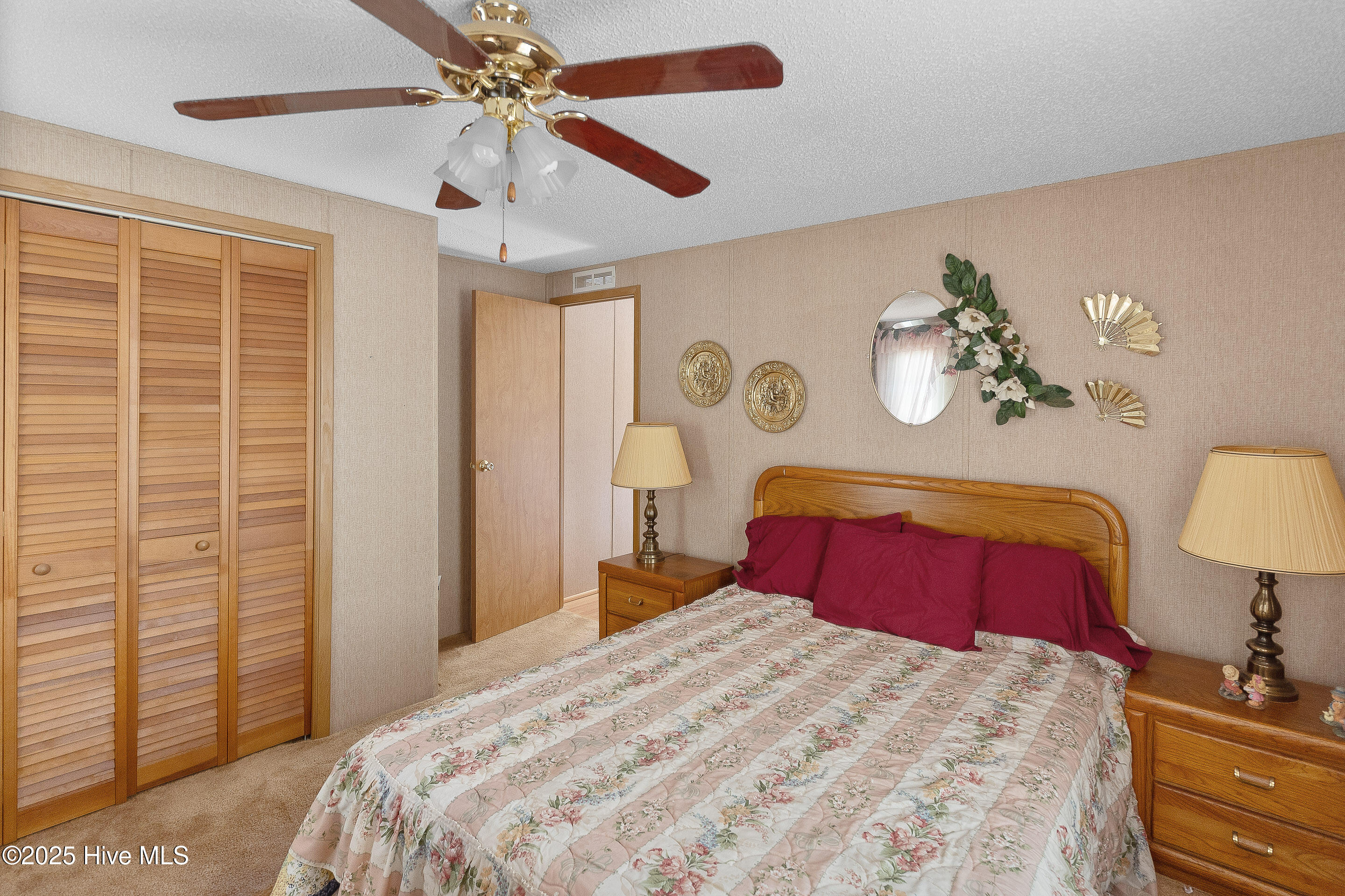 100540906 | Photo 20