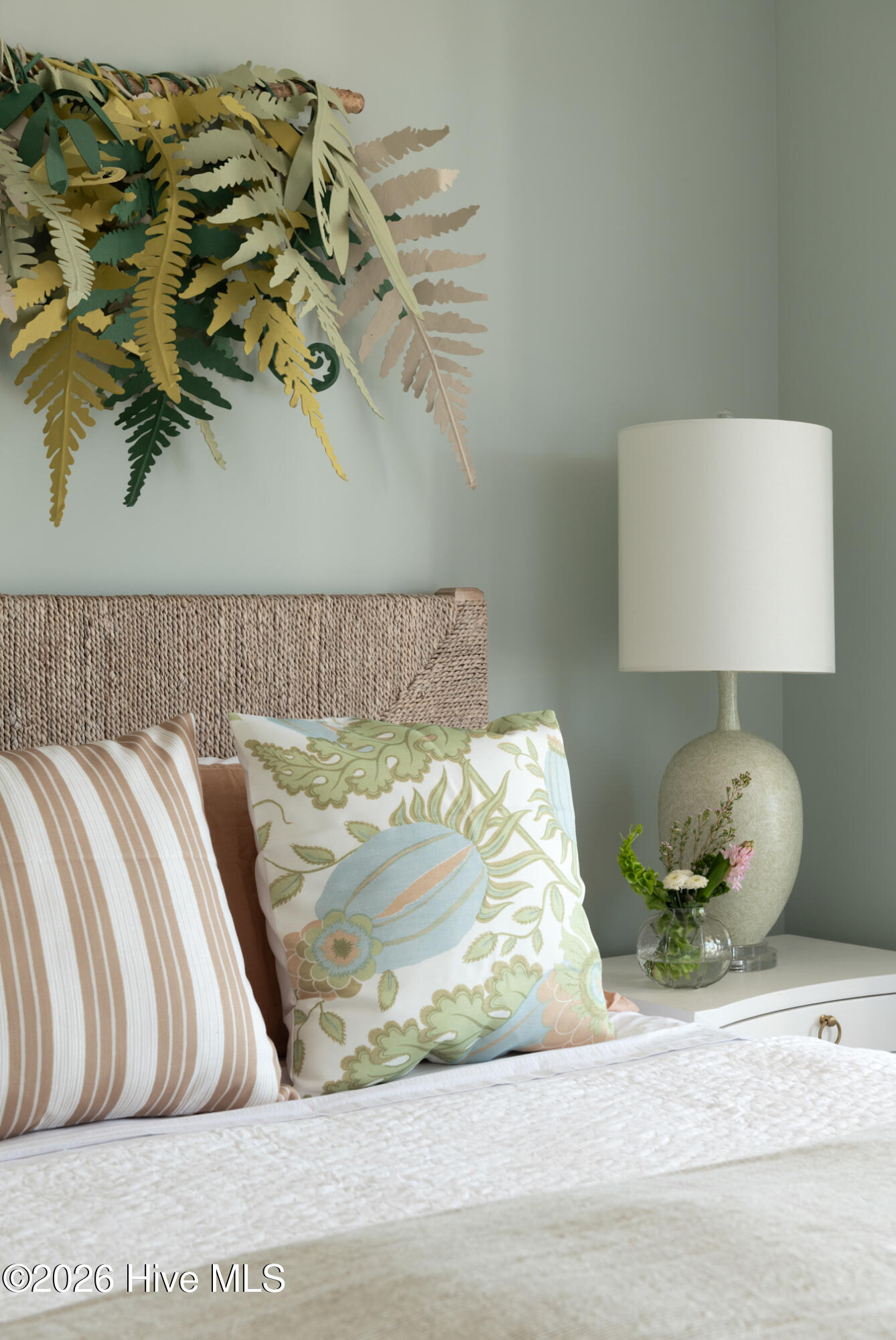 100569971 | Photo 12