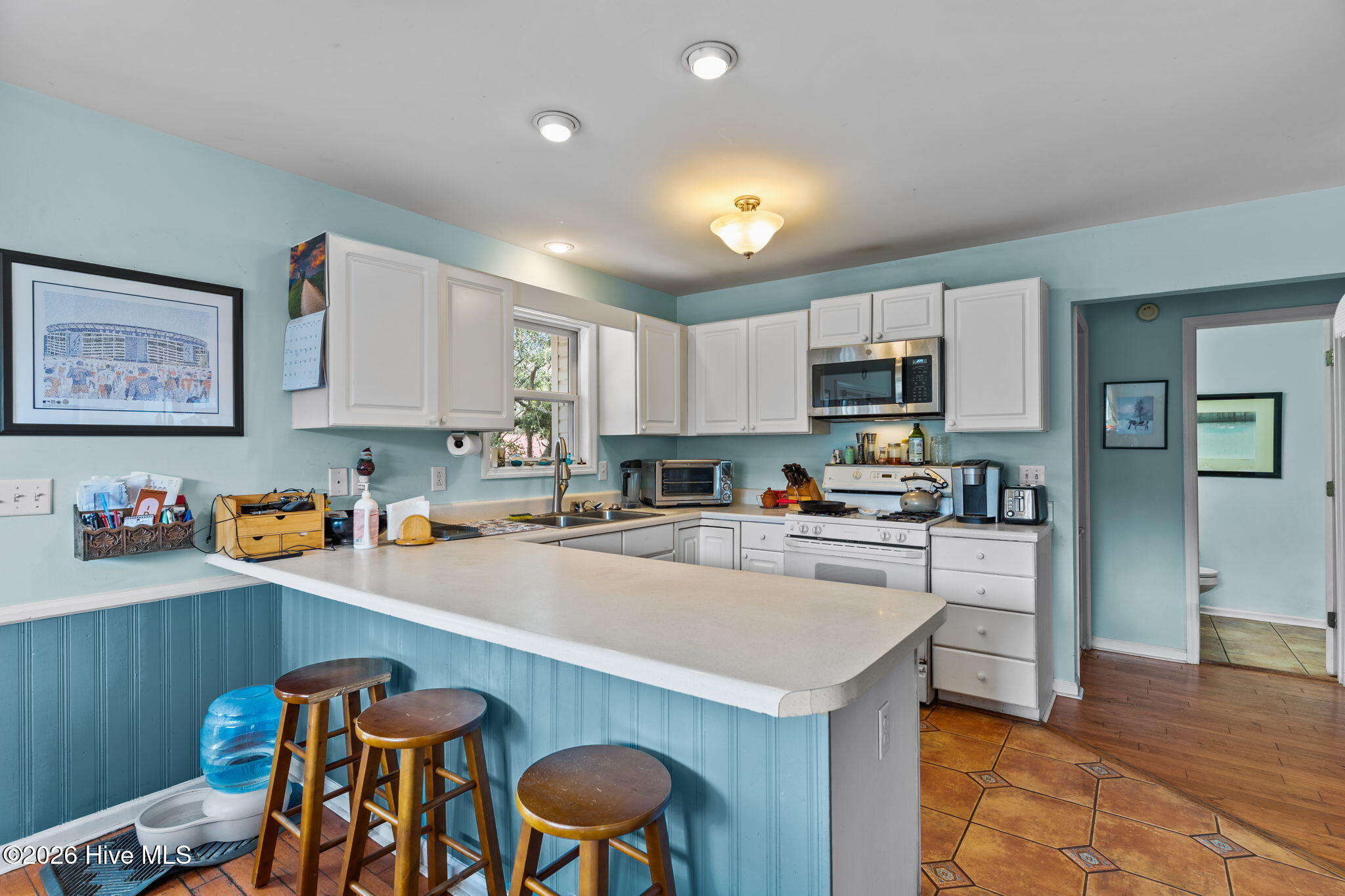 100564458 | Photo 20