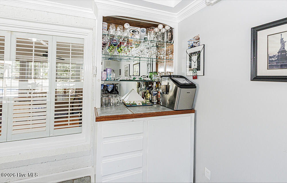 Wet Bar