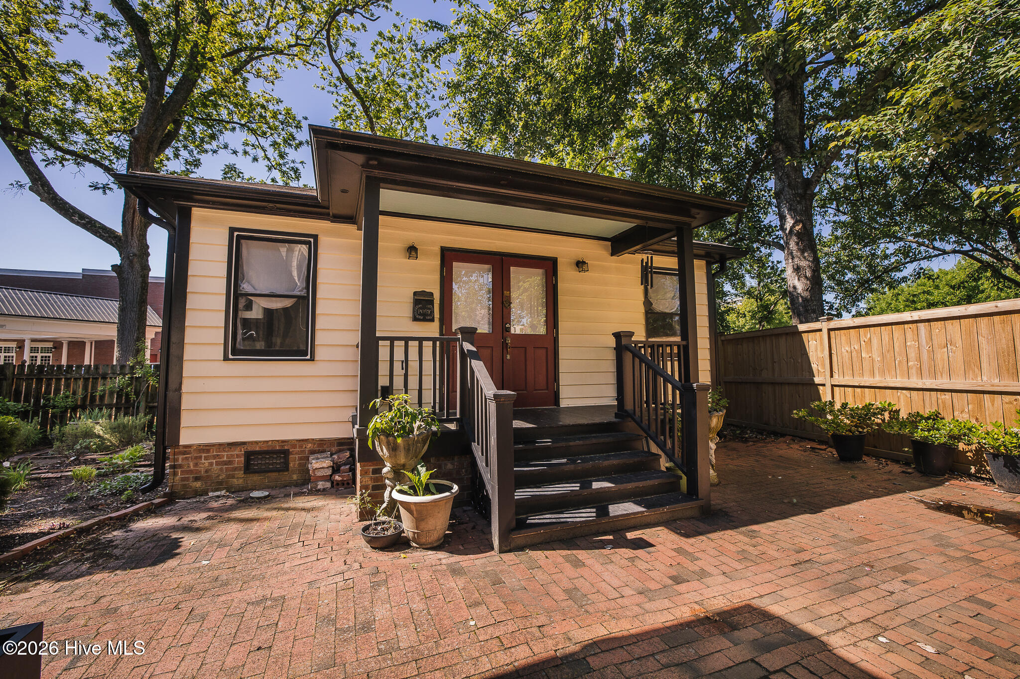615 New Street,New Bern