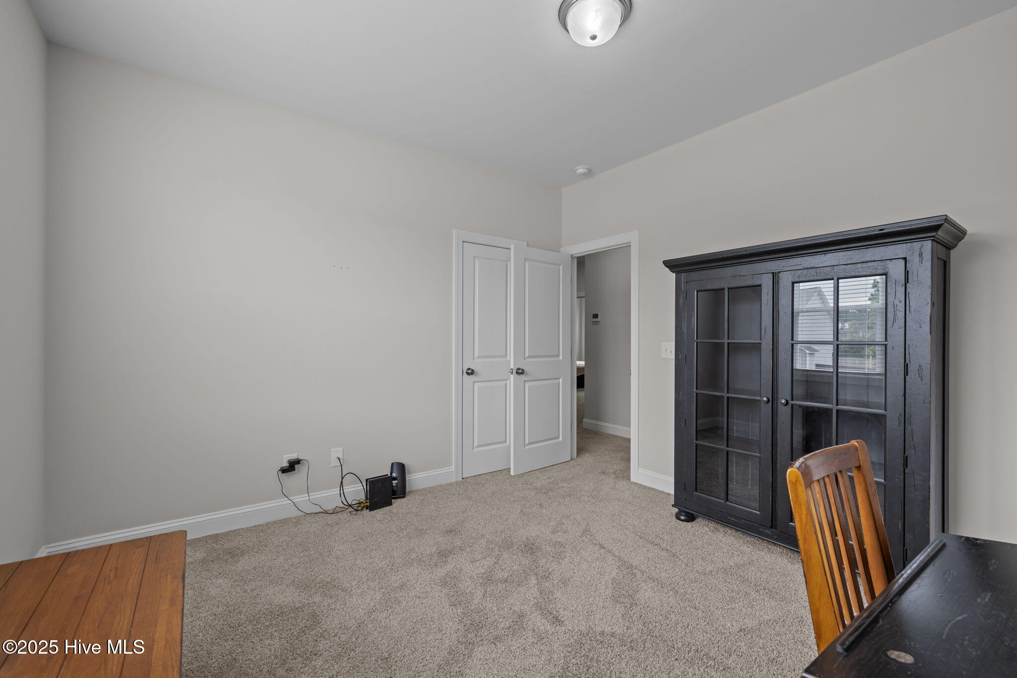 100526771 | Photo 27