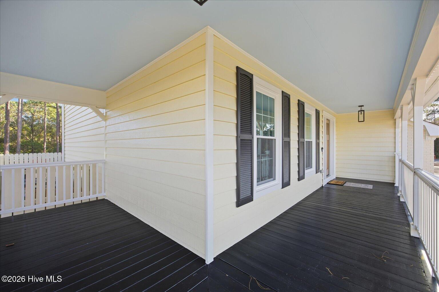 100555379 | Photo 48