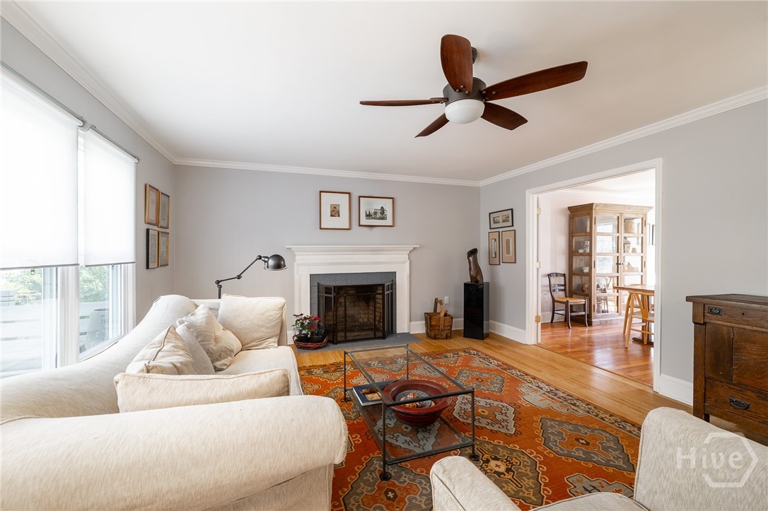 121 Ashbrook Drive