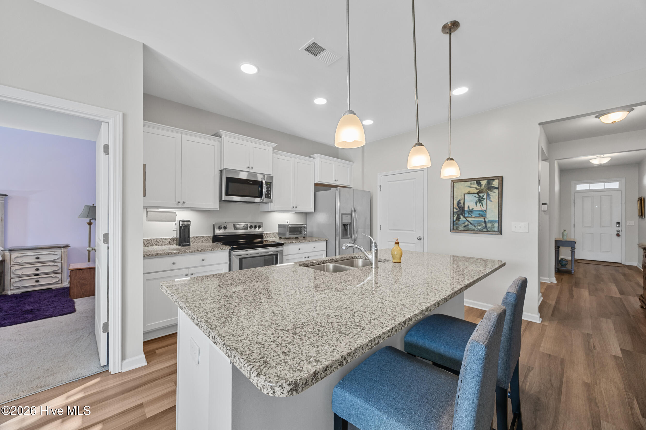 100561160 | Photo 11