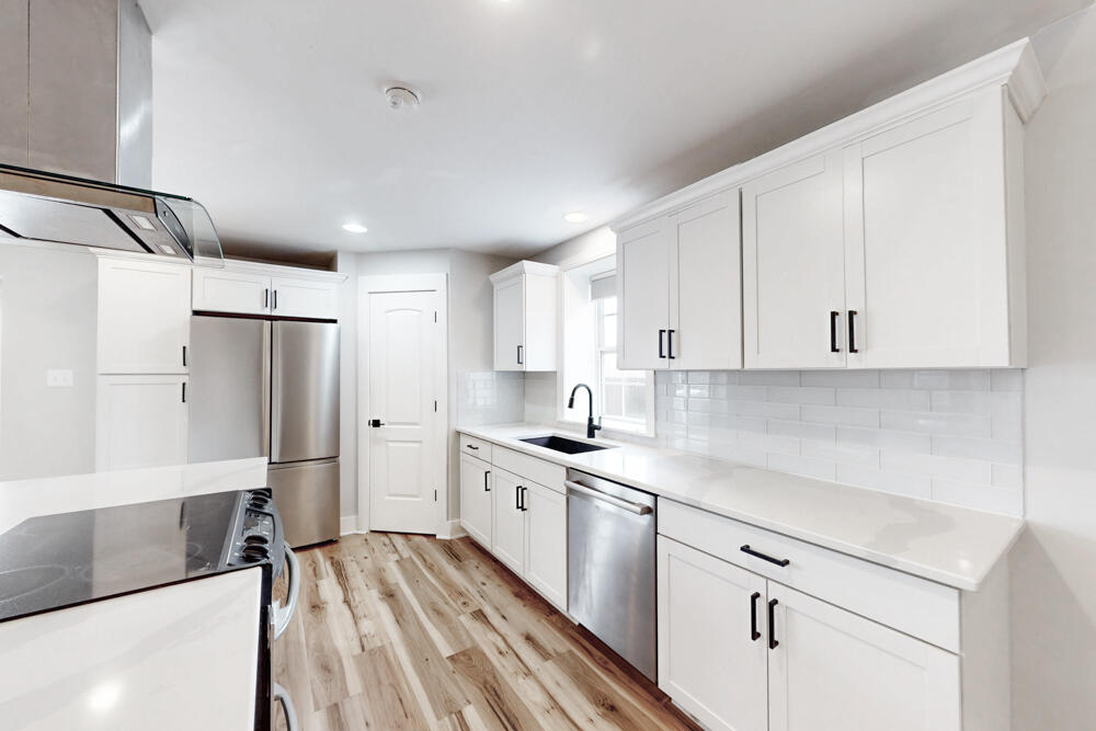 Stainless Steel Appliances!