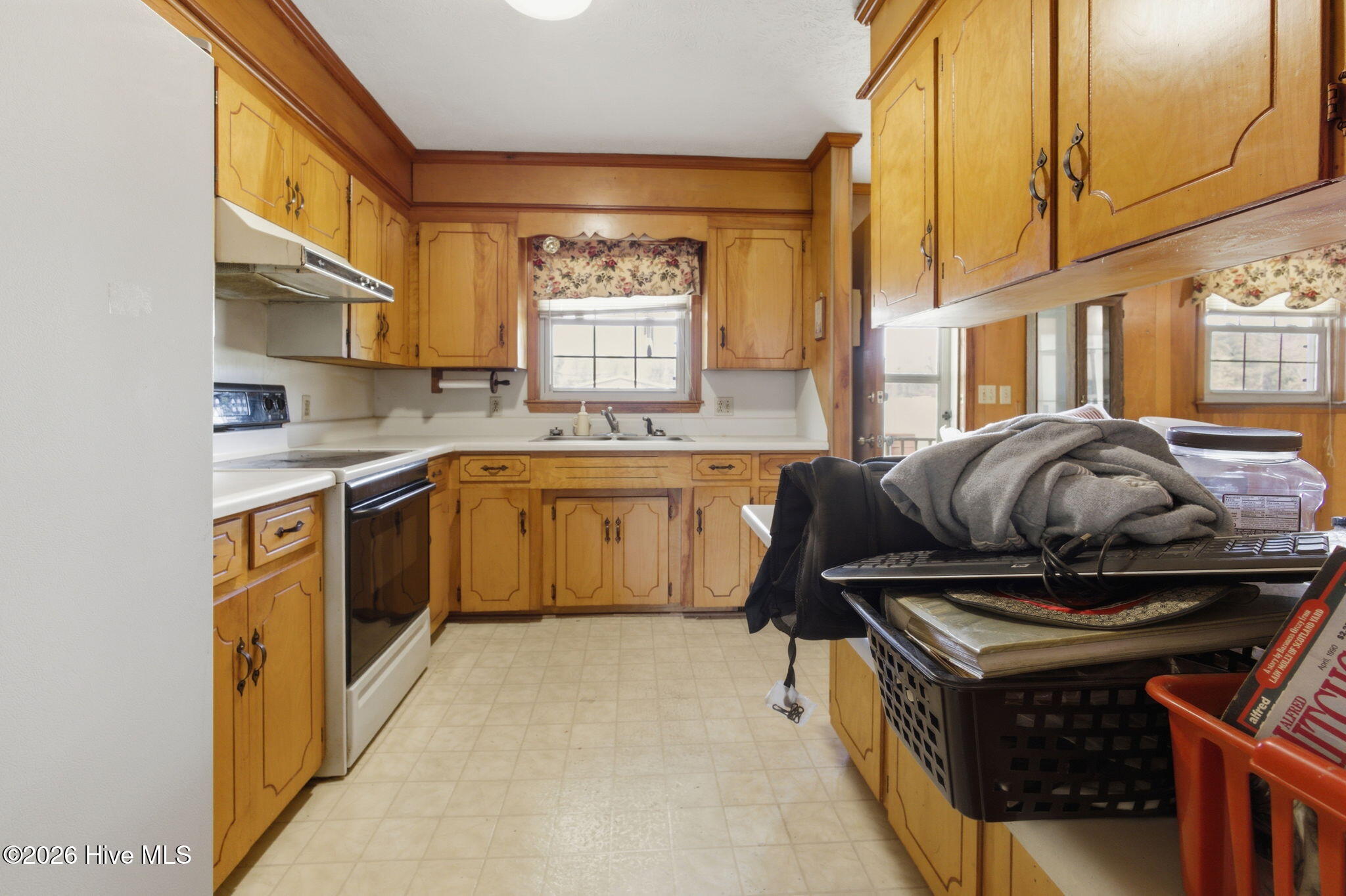 100564416 | Photo 19