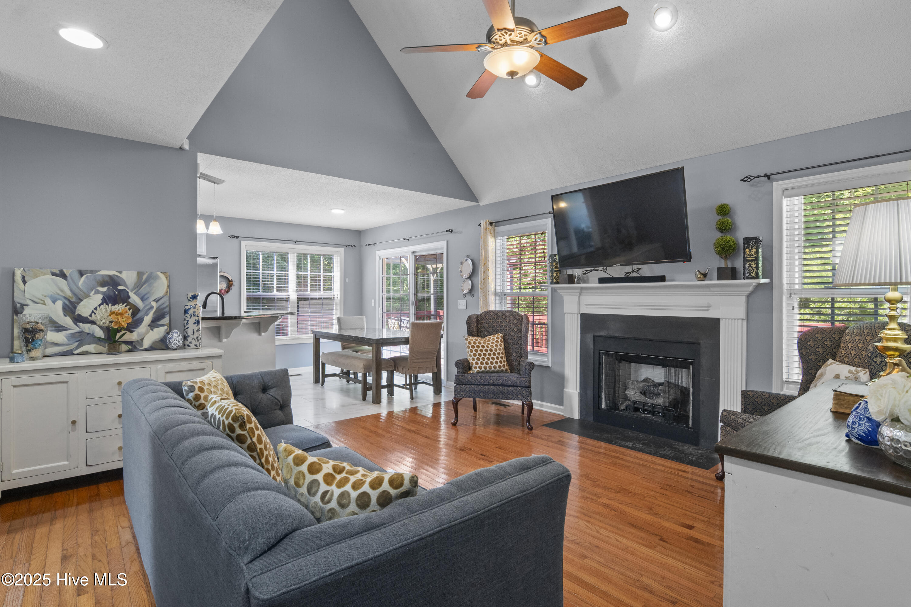902 Charleston Place, Sneads Ferry, NC 28460 – photo 8: 10