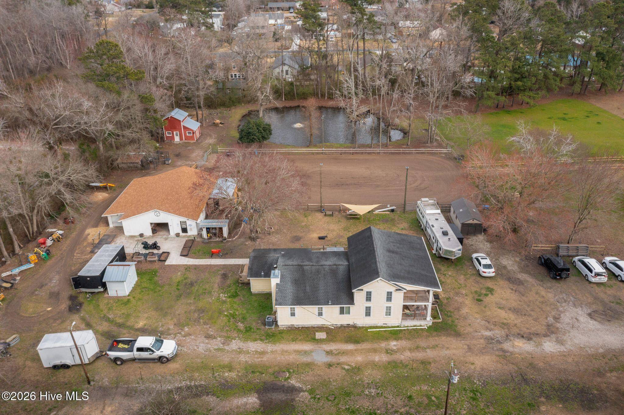 330 Lake Road,Newport