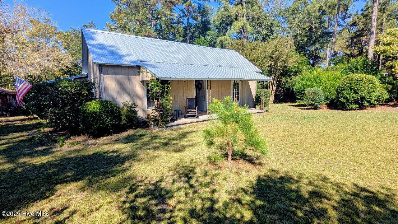 Homes for sale in Aberdeen, NC | 304 Domino Dr, Aberdeen, NC 28315 | MLS# 100536925