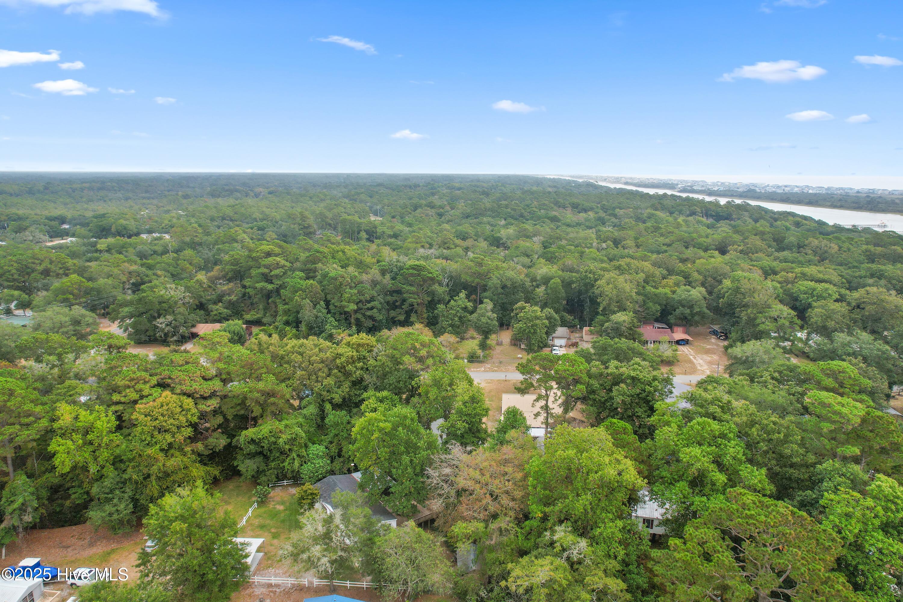 100565495 | Photo 45