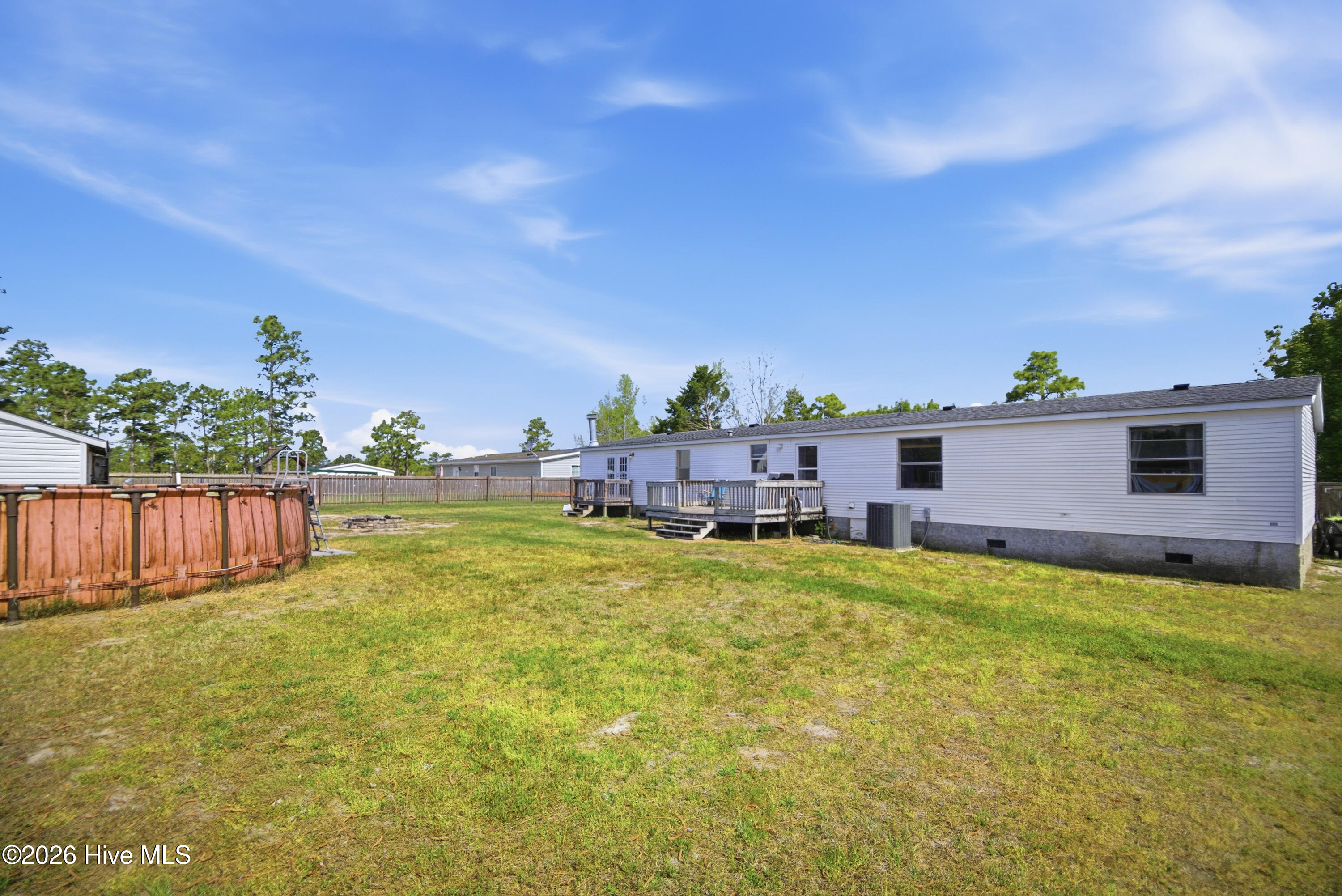 100566324 | Photo 43