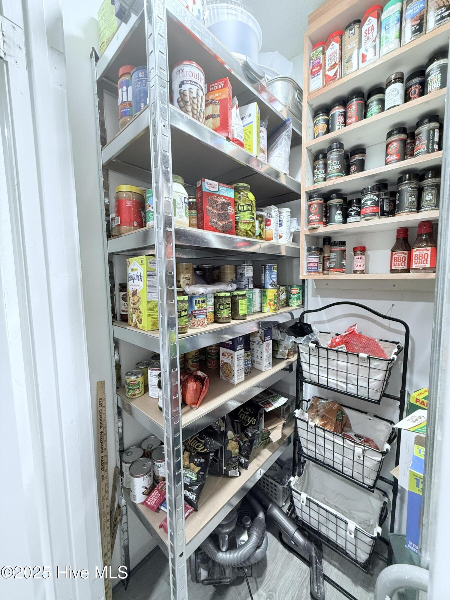 100530009 | Photo 33