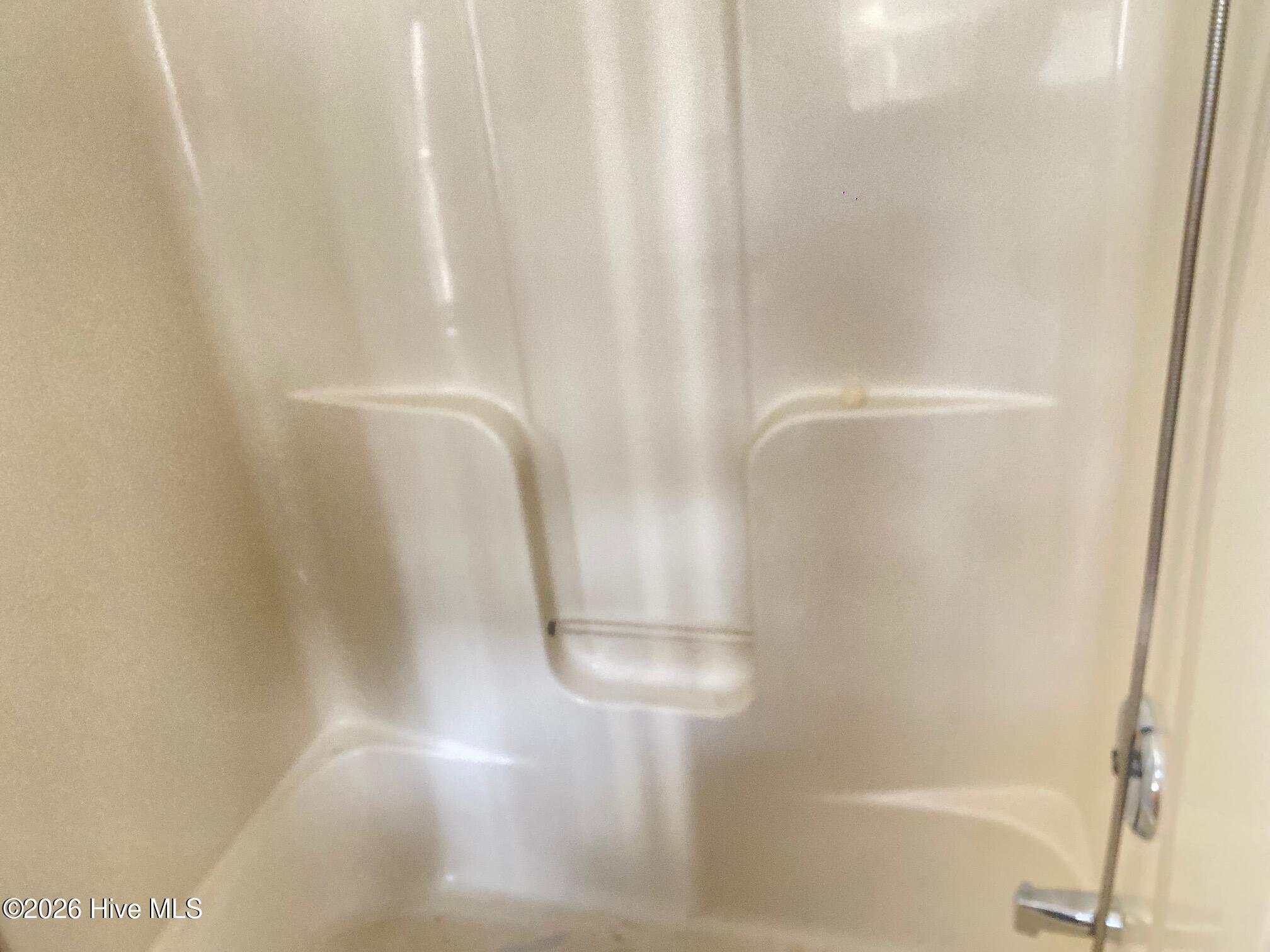 100556693 | Photo 25