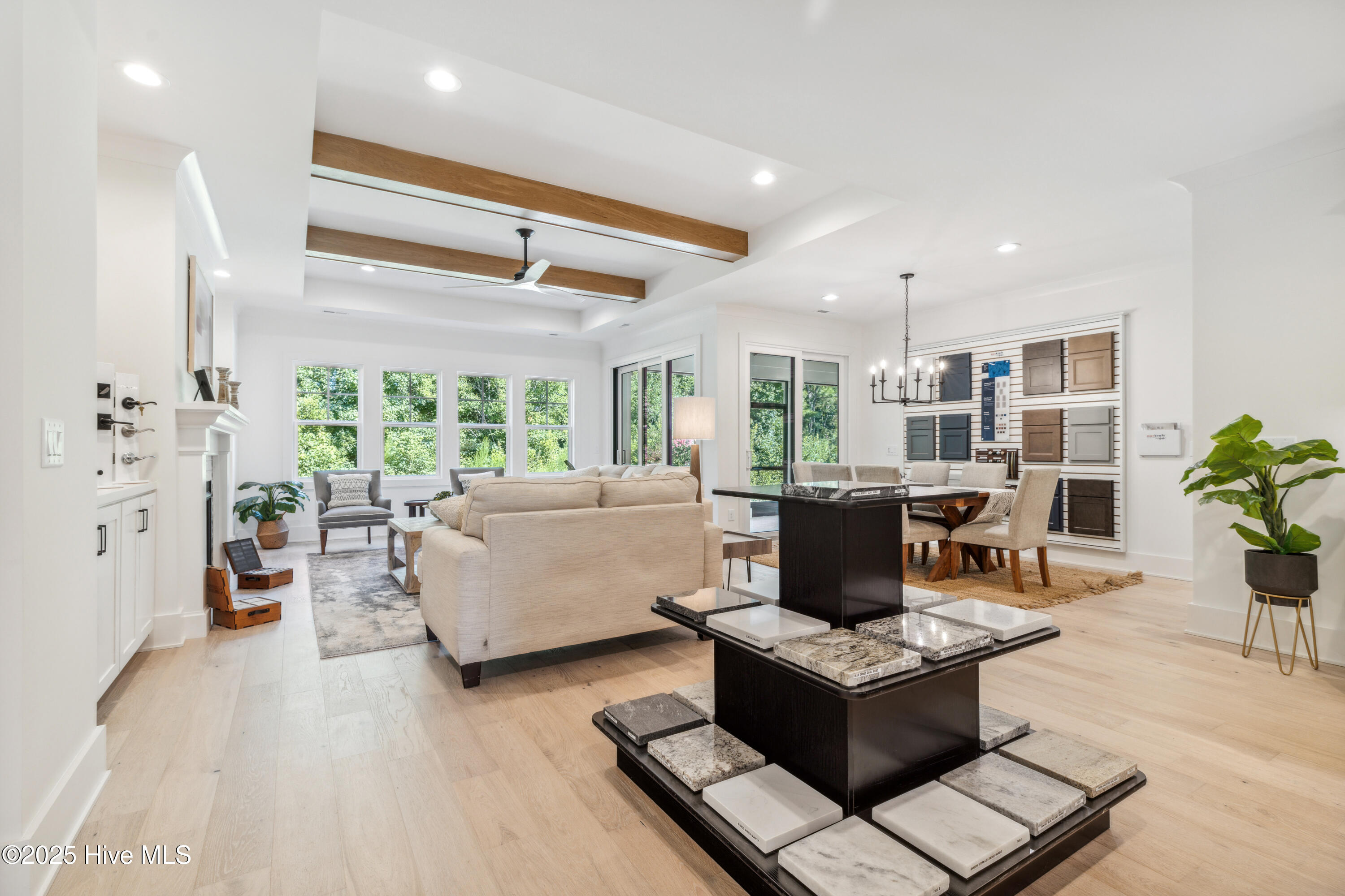 100523457 | Photo 20