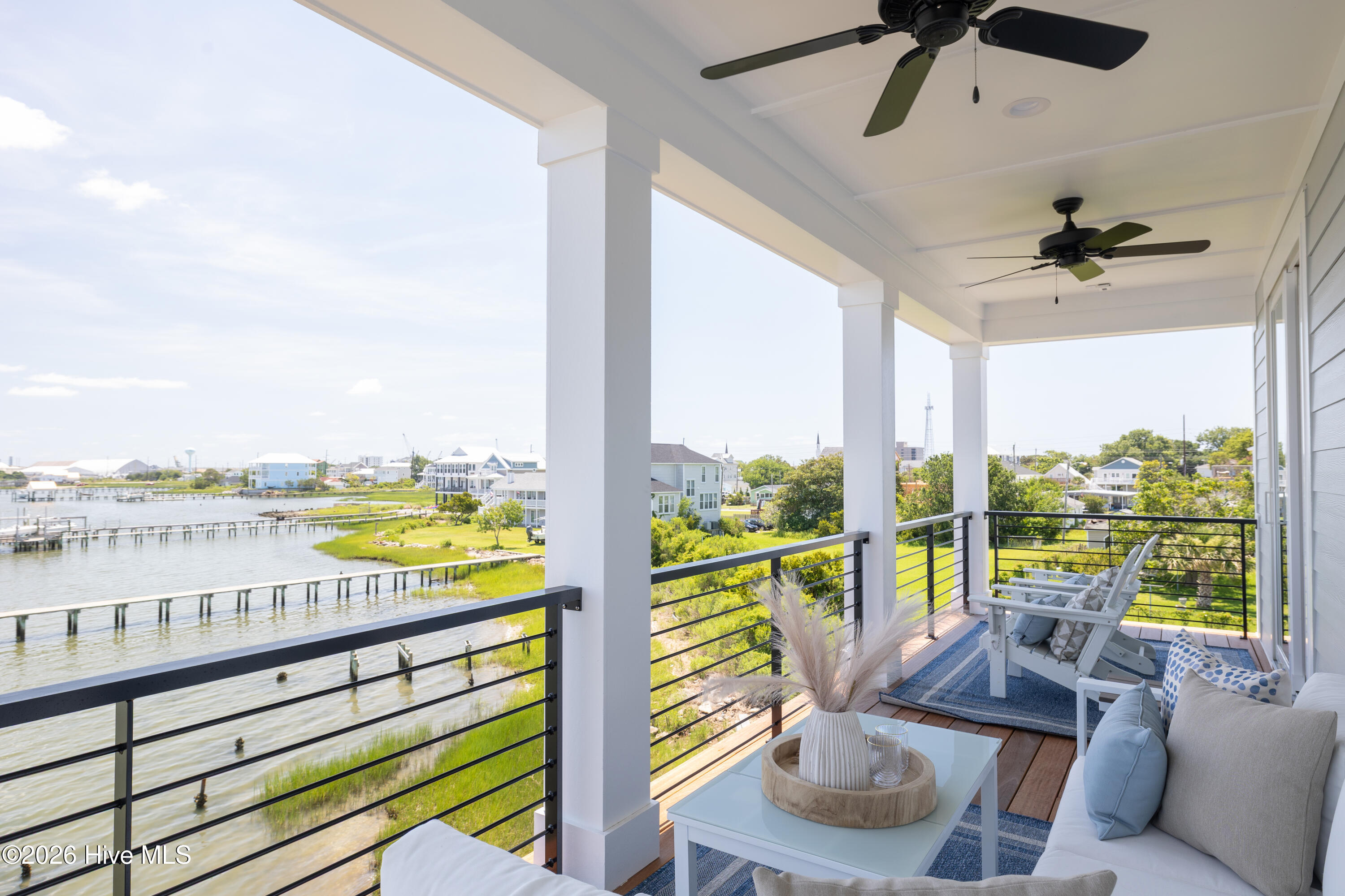 514 N 11th Street B,Morehead City