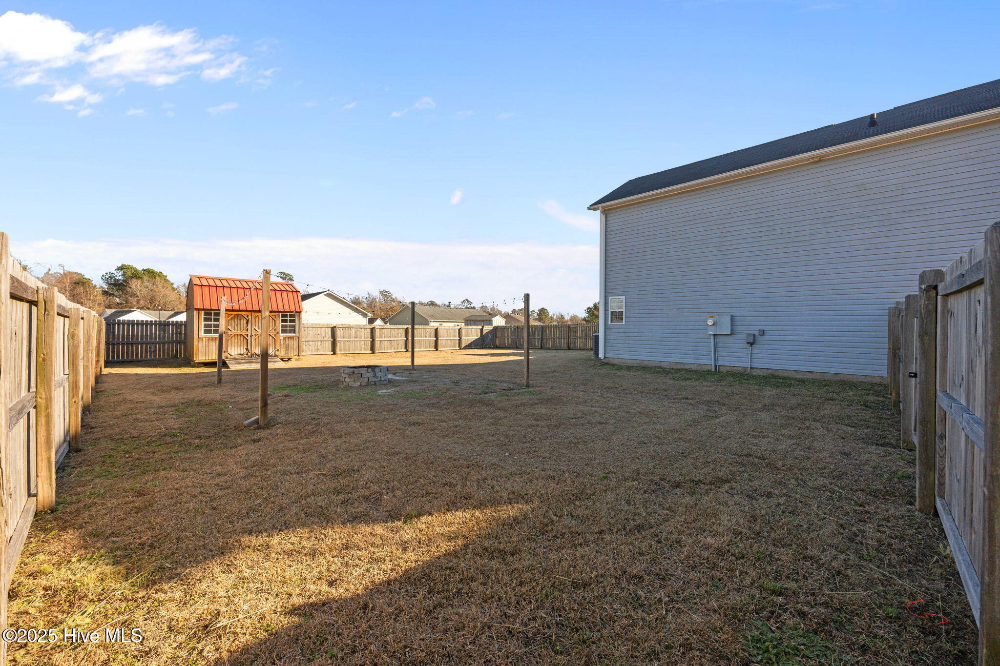 100546032 | Photo 43