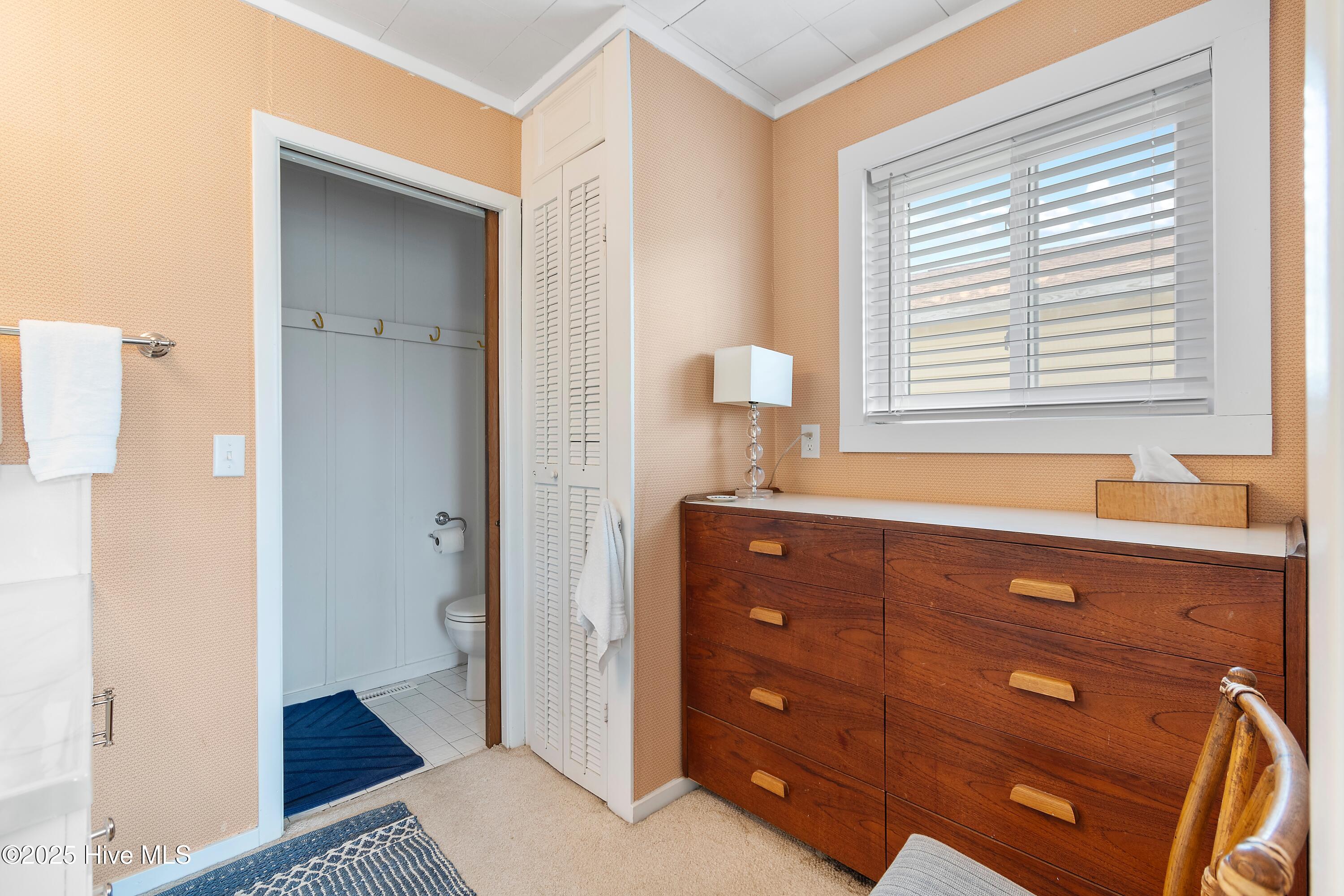 100503570 | Photo 35