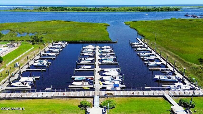 100543025 | Photo 45