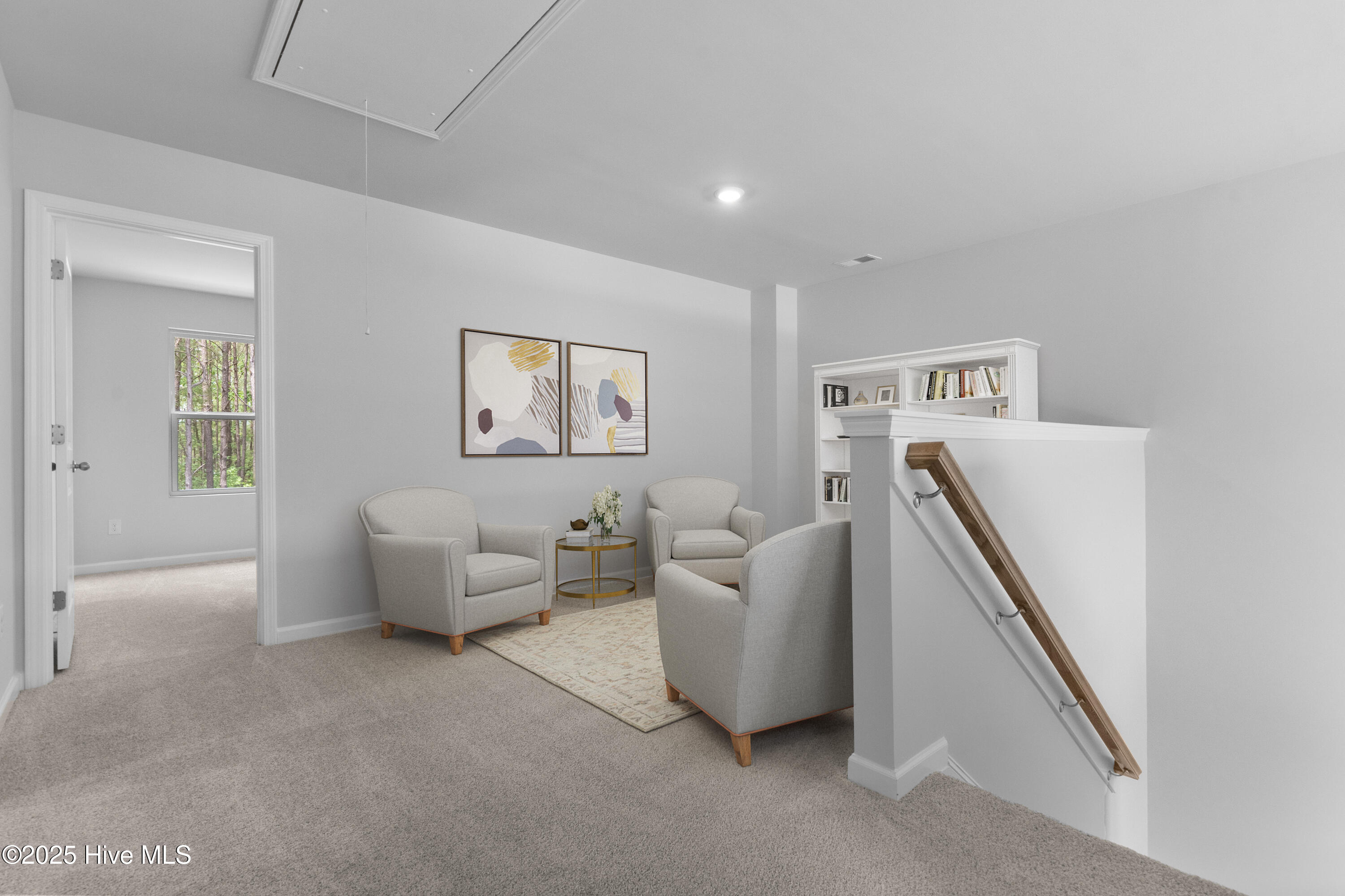 100511298 | Photo 28