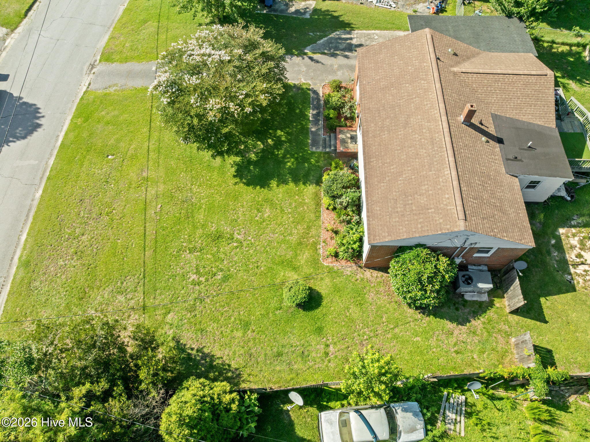 100547094 | Photo 26