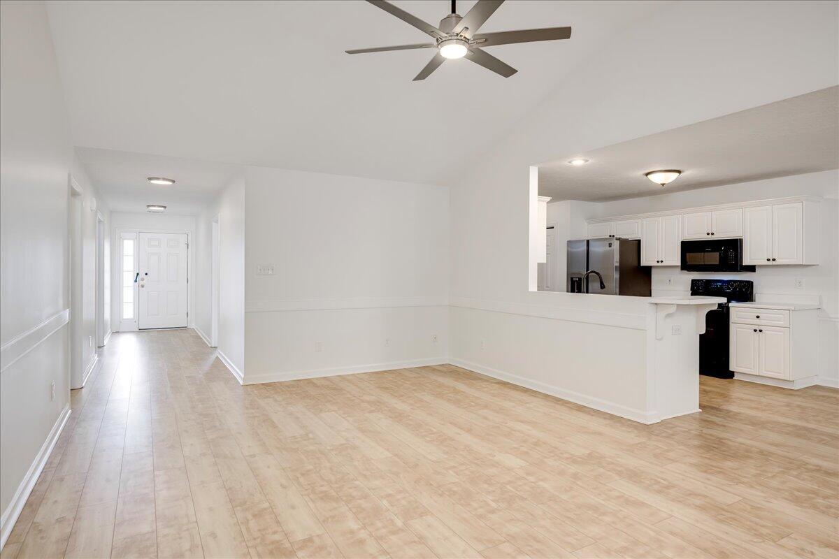 598 Bradford Lane