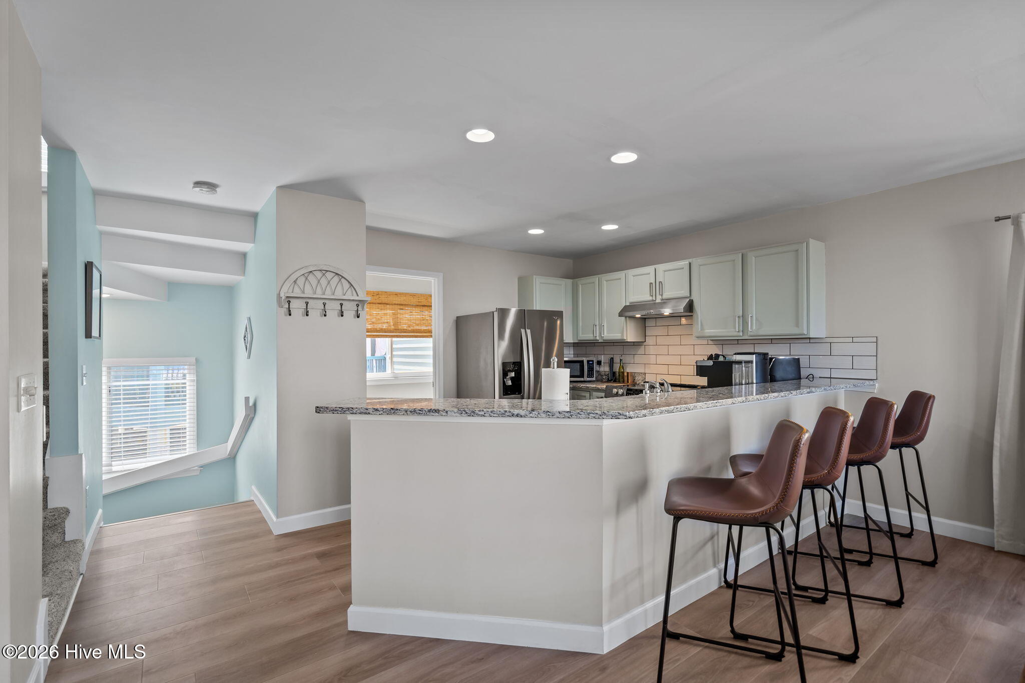 100566961 | Photo 10