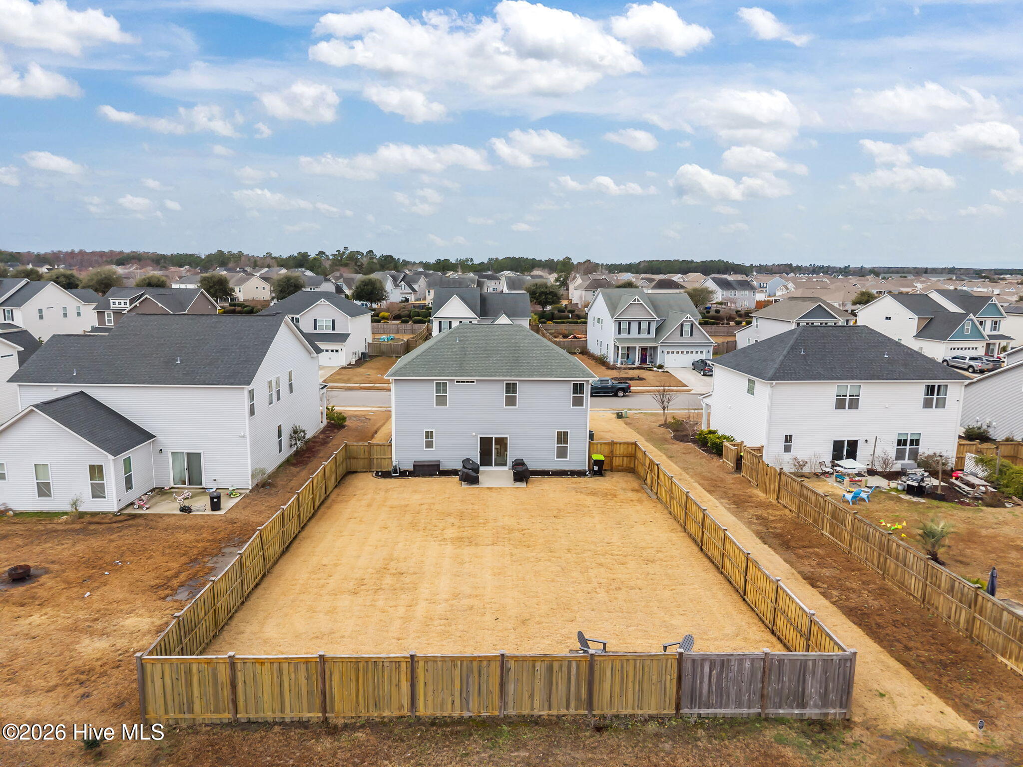 100555693 | Photo 48