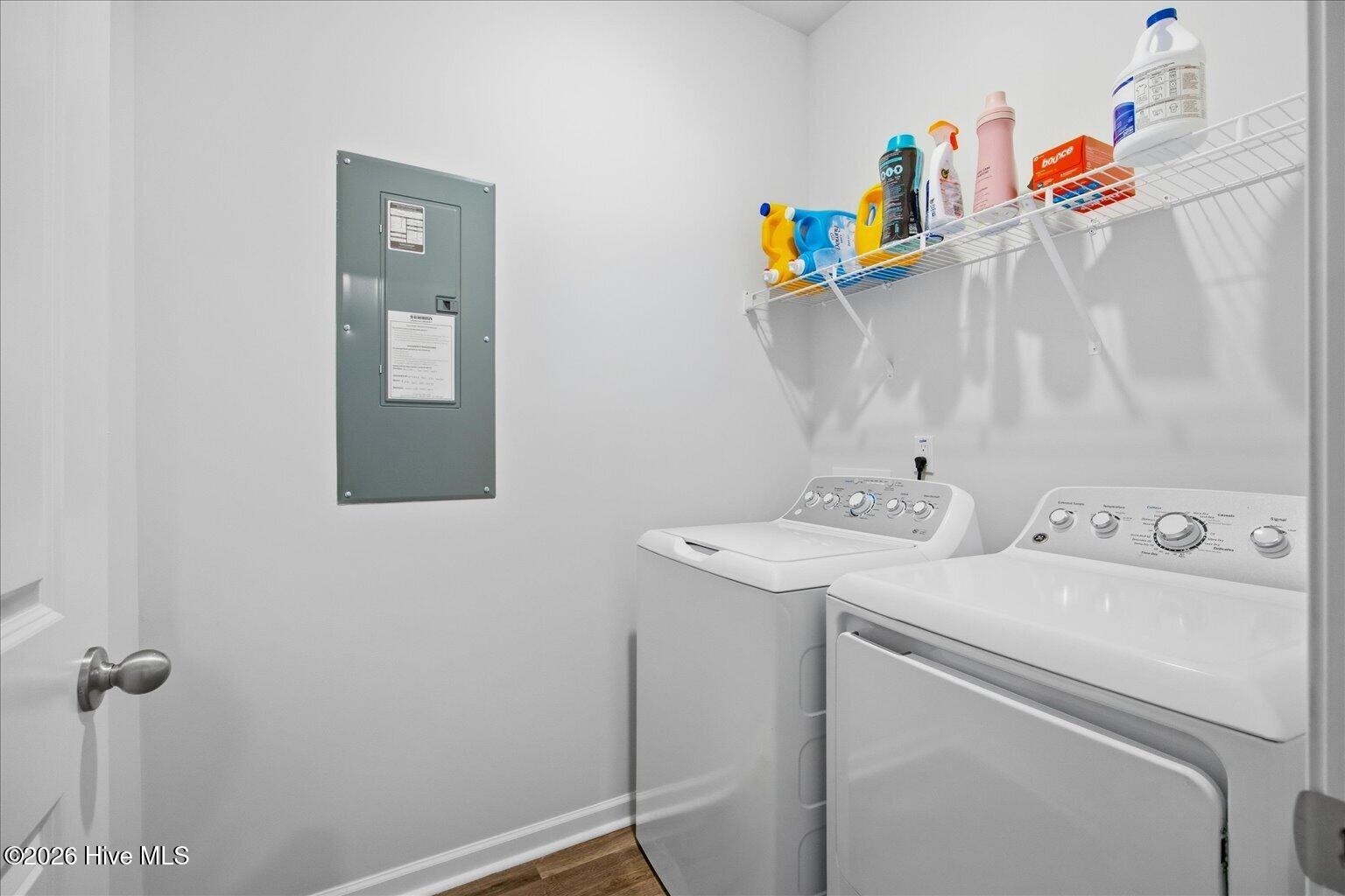 100557275 | Photo 22